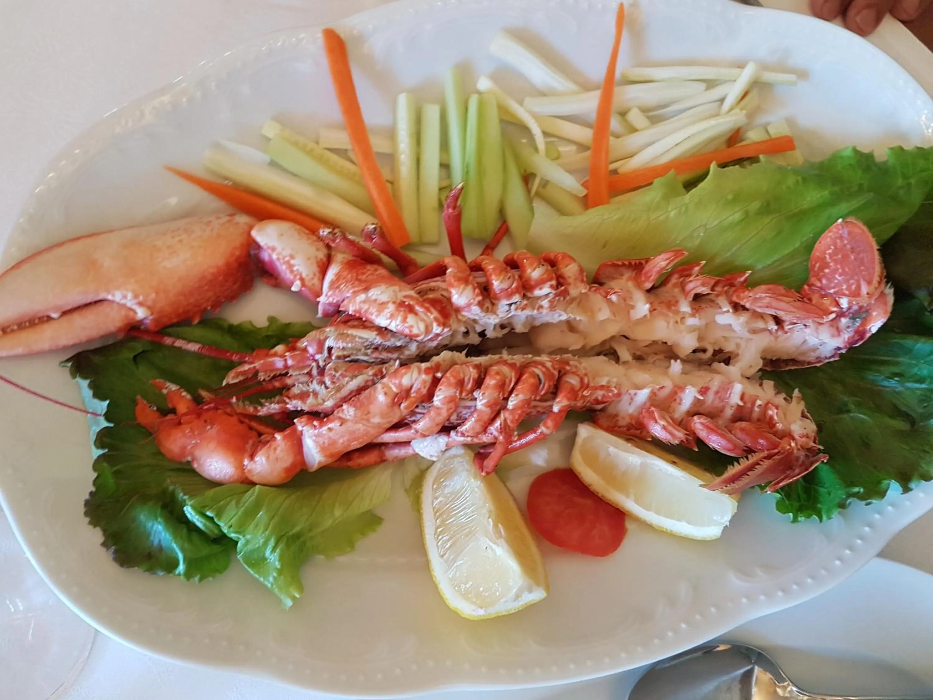 Restaurant/places to eat in Hotel Le Badie