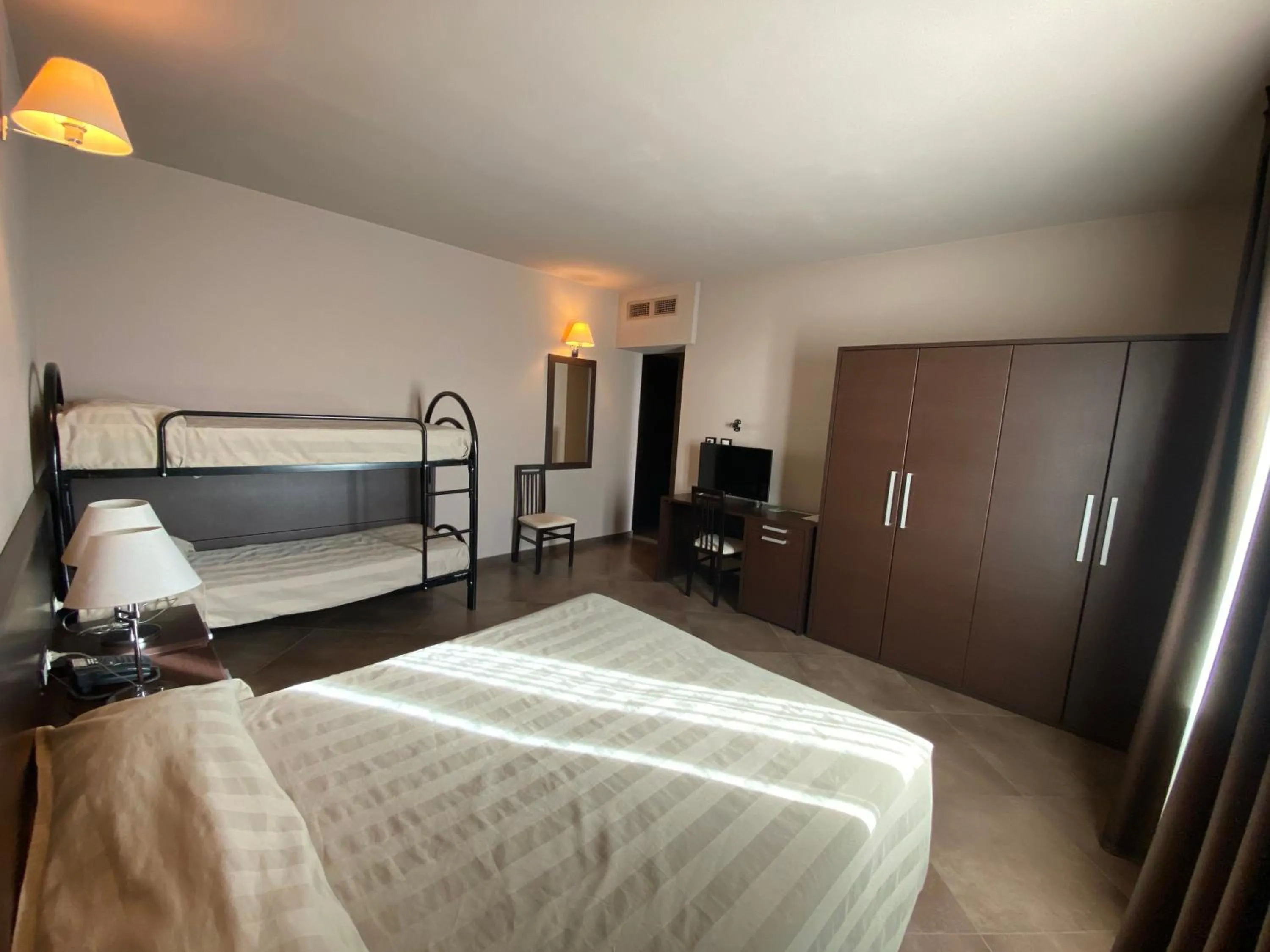 Bed in Hotel Le Badie