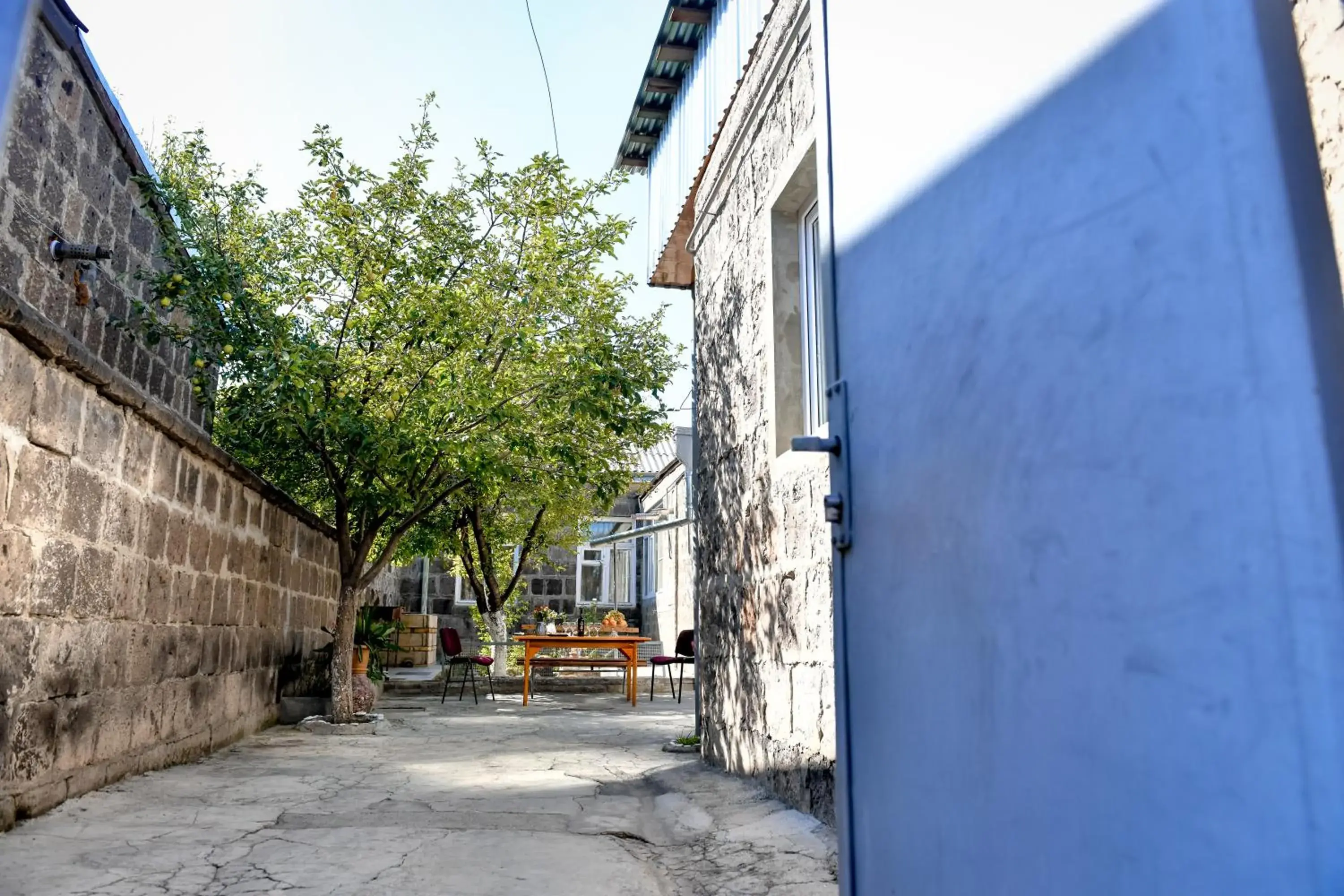 Budget Twin Room in Guest House David's B&B Budget Twin Room in Guest House David's B&B