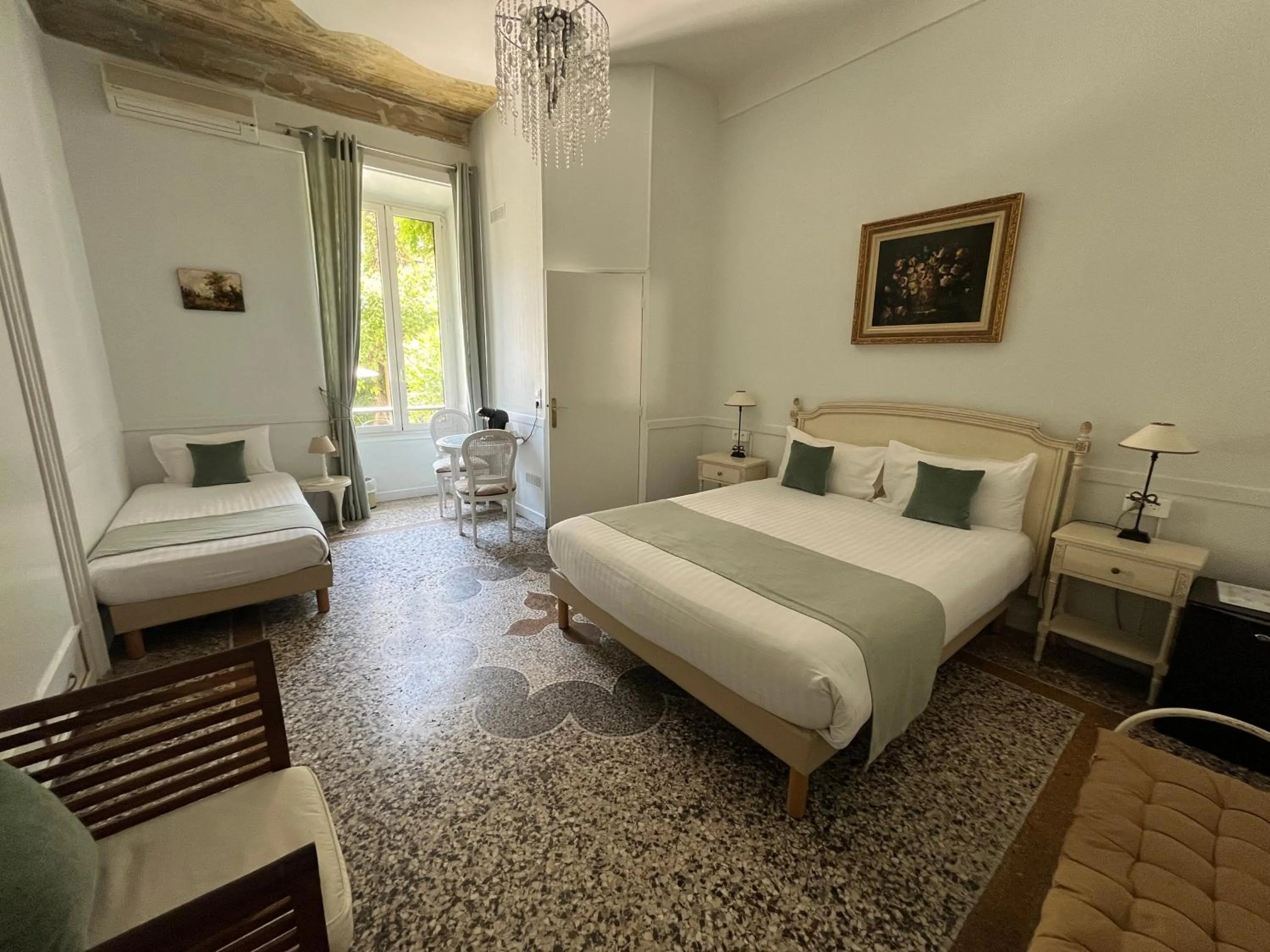 Bedroom, Bed in Nice Garden Hotel