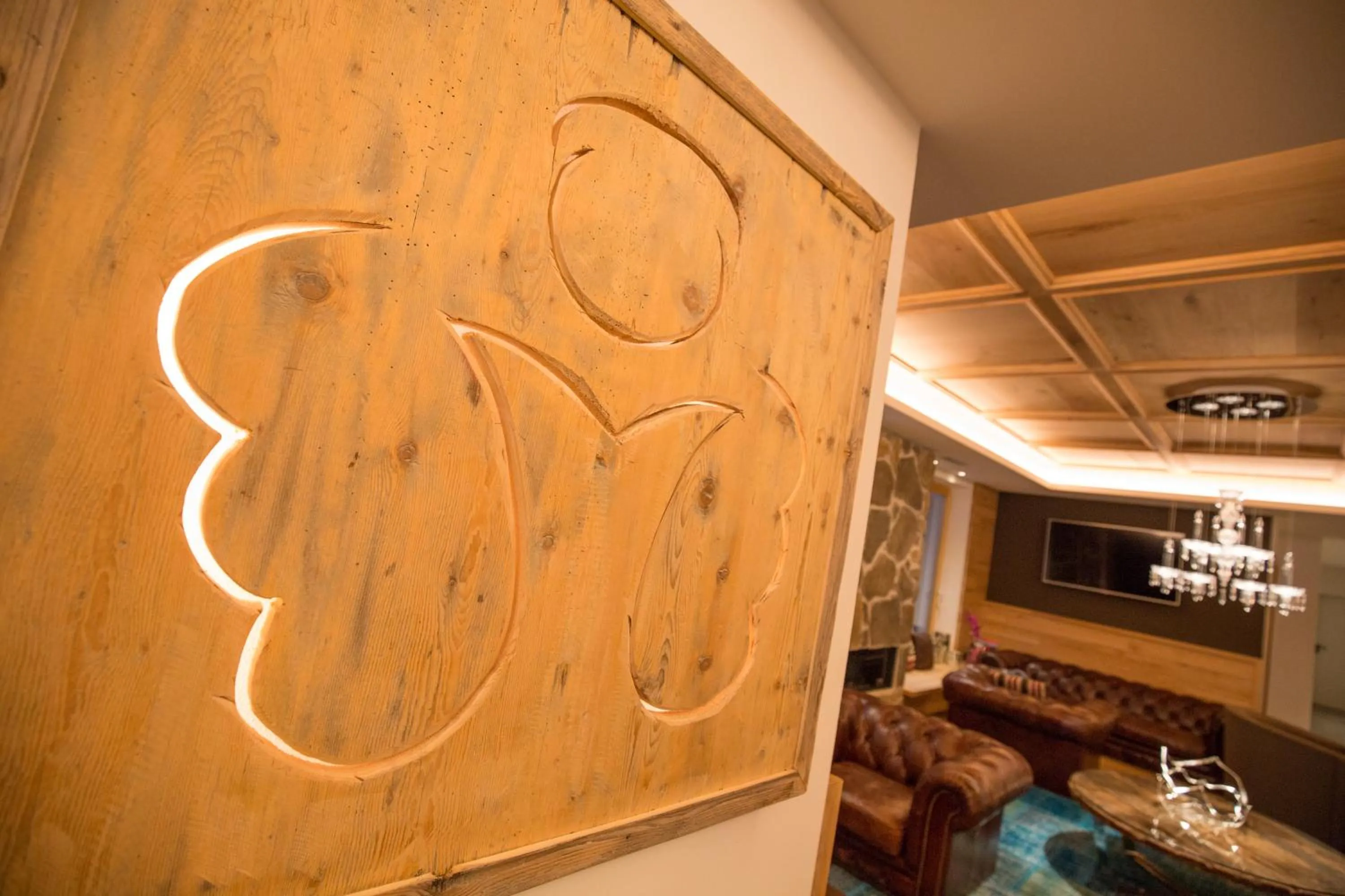 Logo/Certificate/Sign in Chalet Marcora