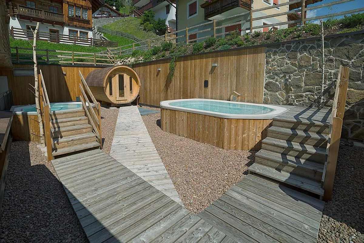 Hot Tub in Chalet Marcora