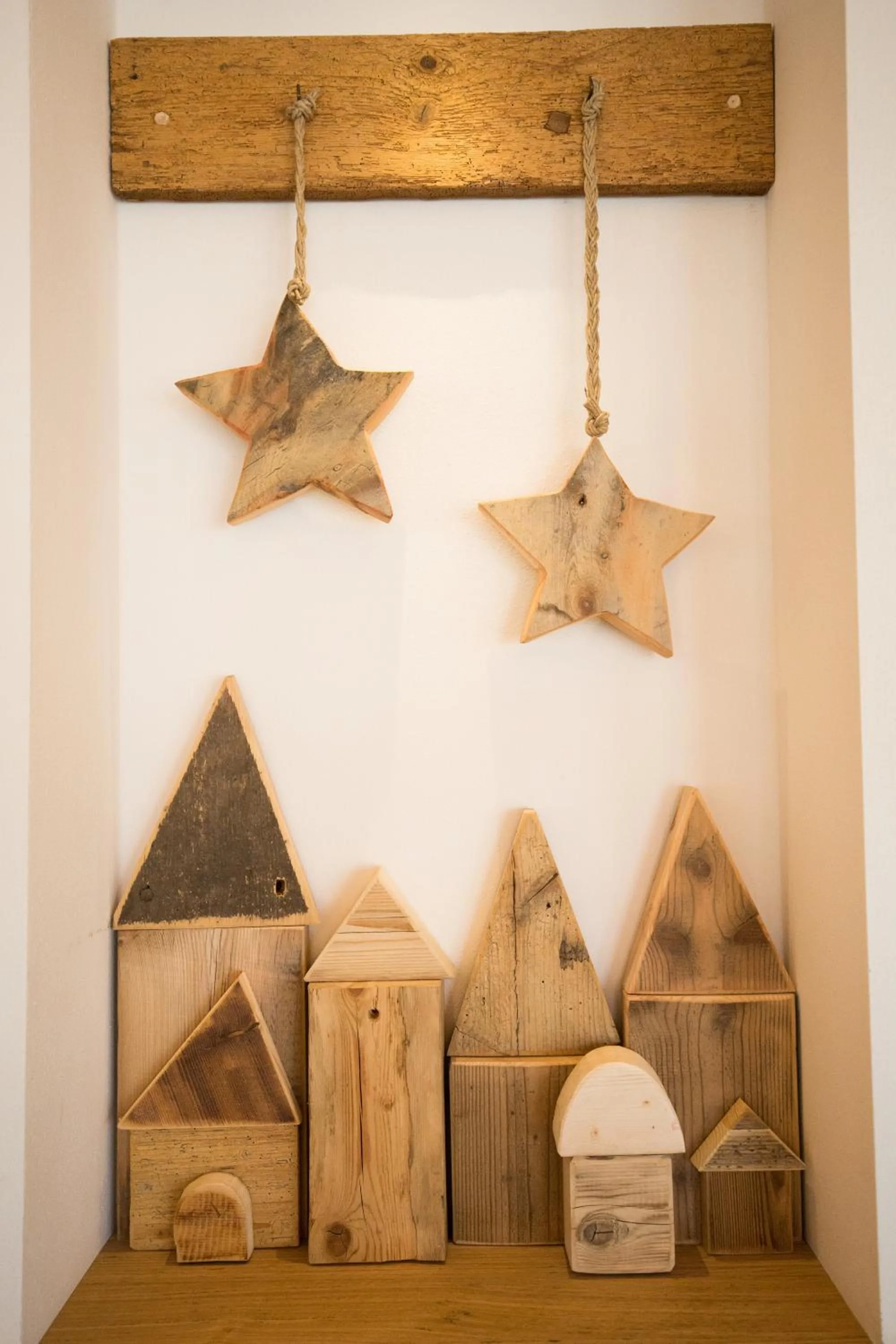 Decorative detail in Chalet Marcora