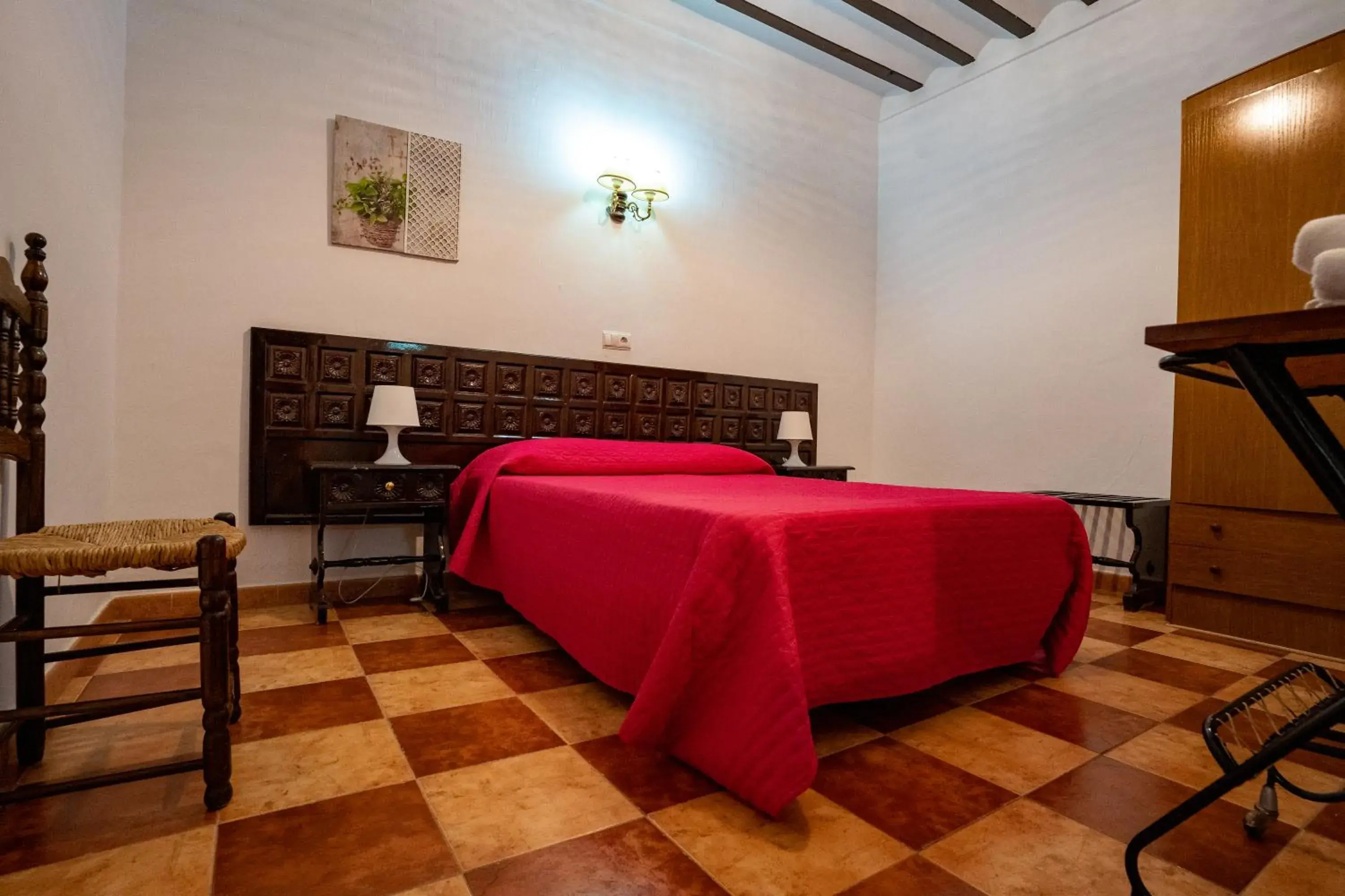 Double Room with Extra Bed in APAR. SIERRAGUADALQUIVIR Double Room with Extra Bed in APAR. SIERRAGUADALQUIVIR