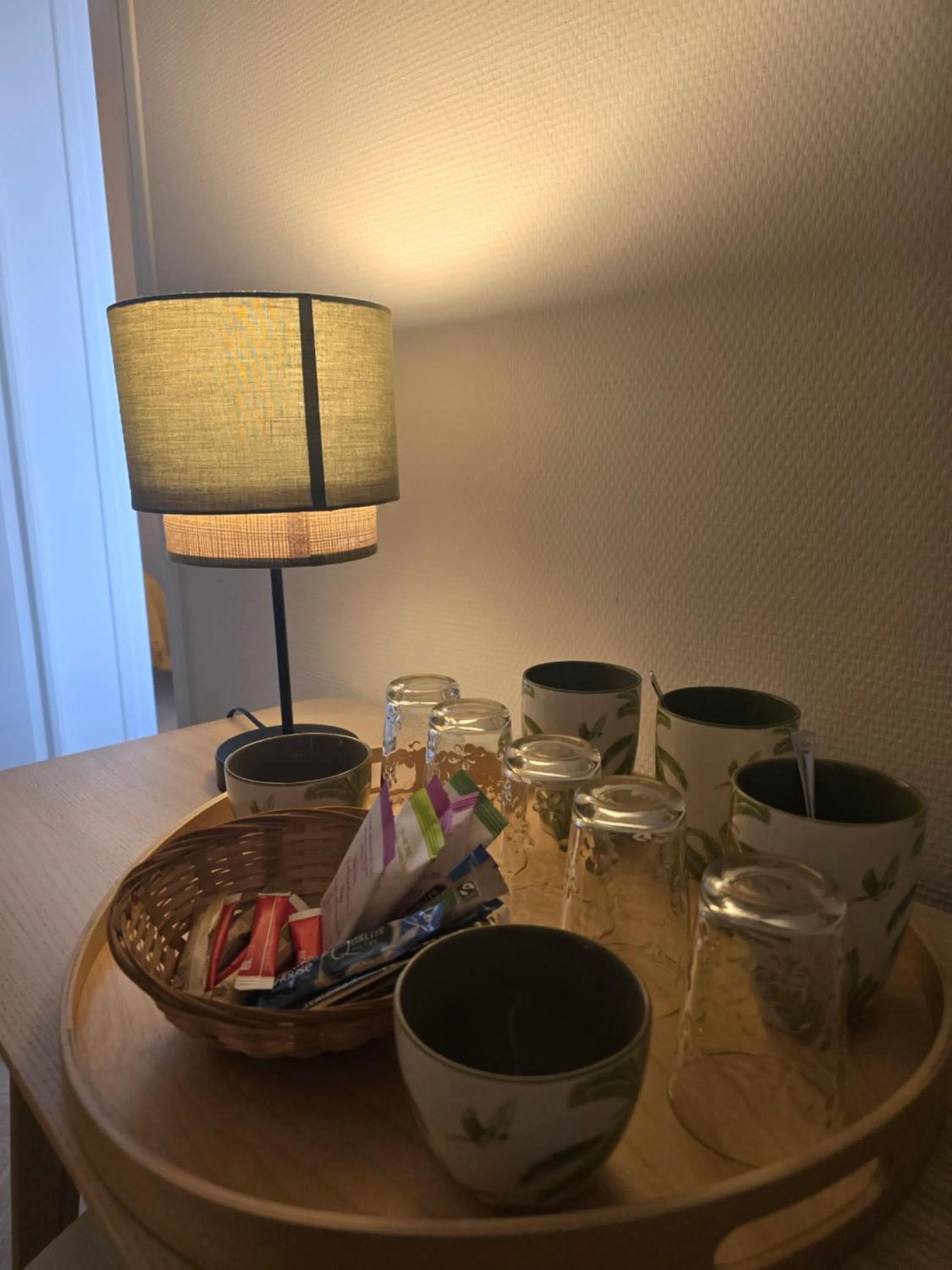 Coffee/tea facilities in Hôtel L'ideal le Mountbatten