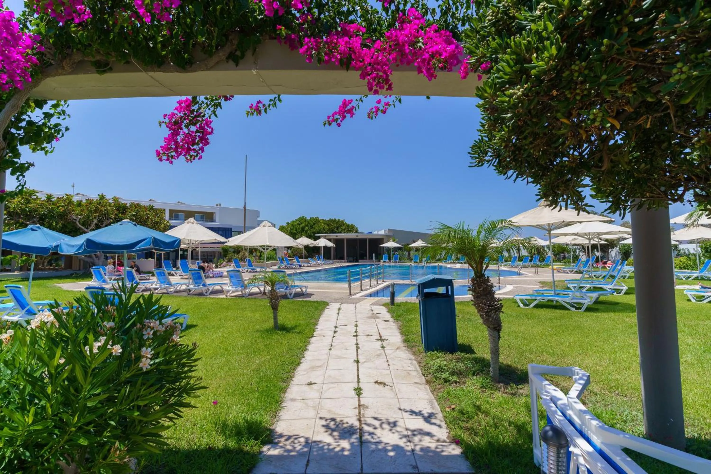 Swimming pool in Kos Palace