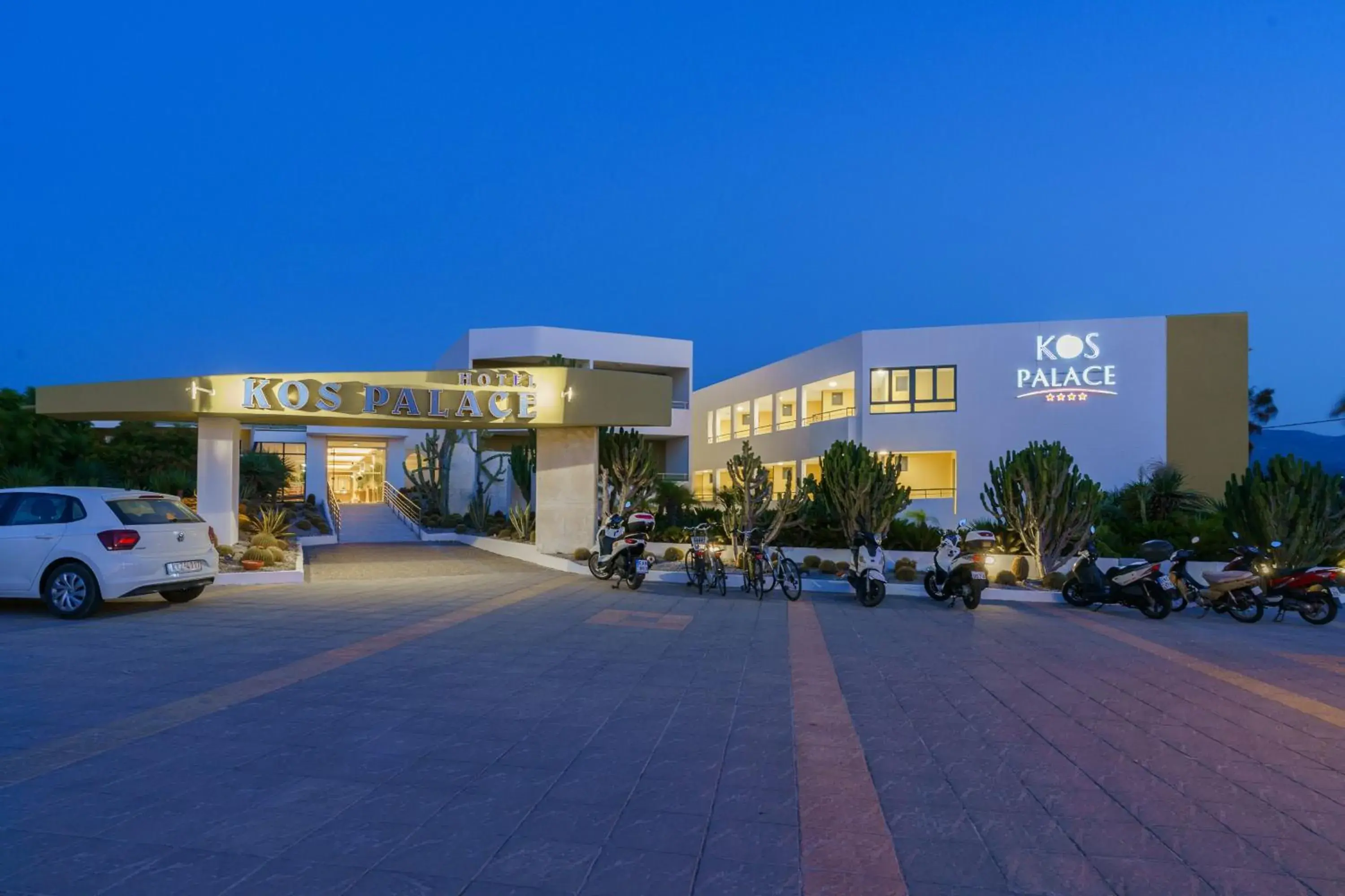 Property building in Kos Palace Property building in Kos Palace