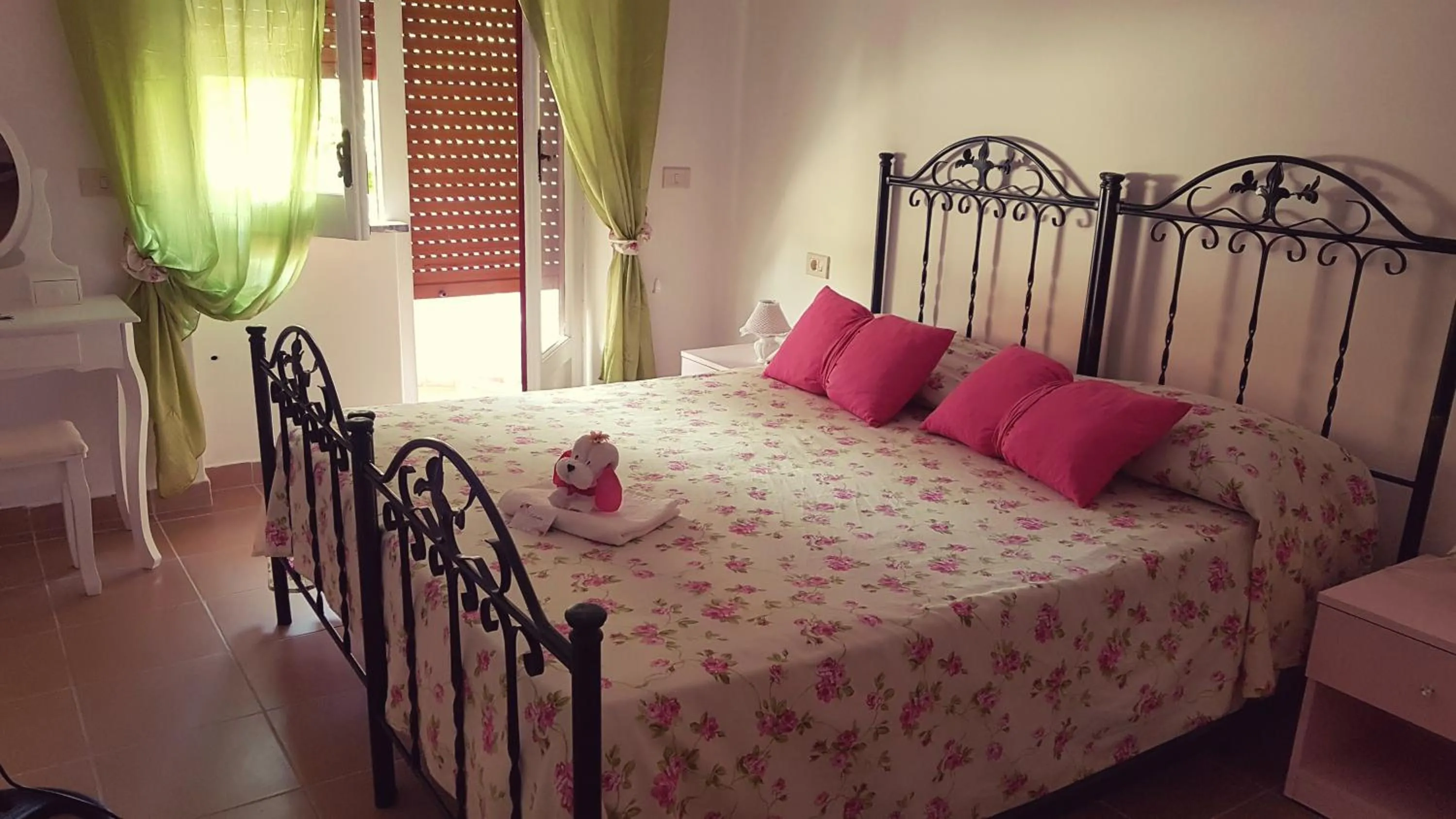Bed in B&B Kalinìkta