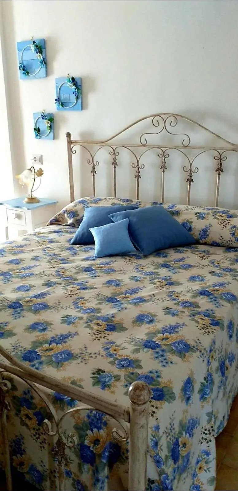 Bed in B&B Kalinìkta
