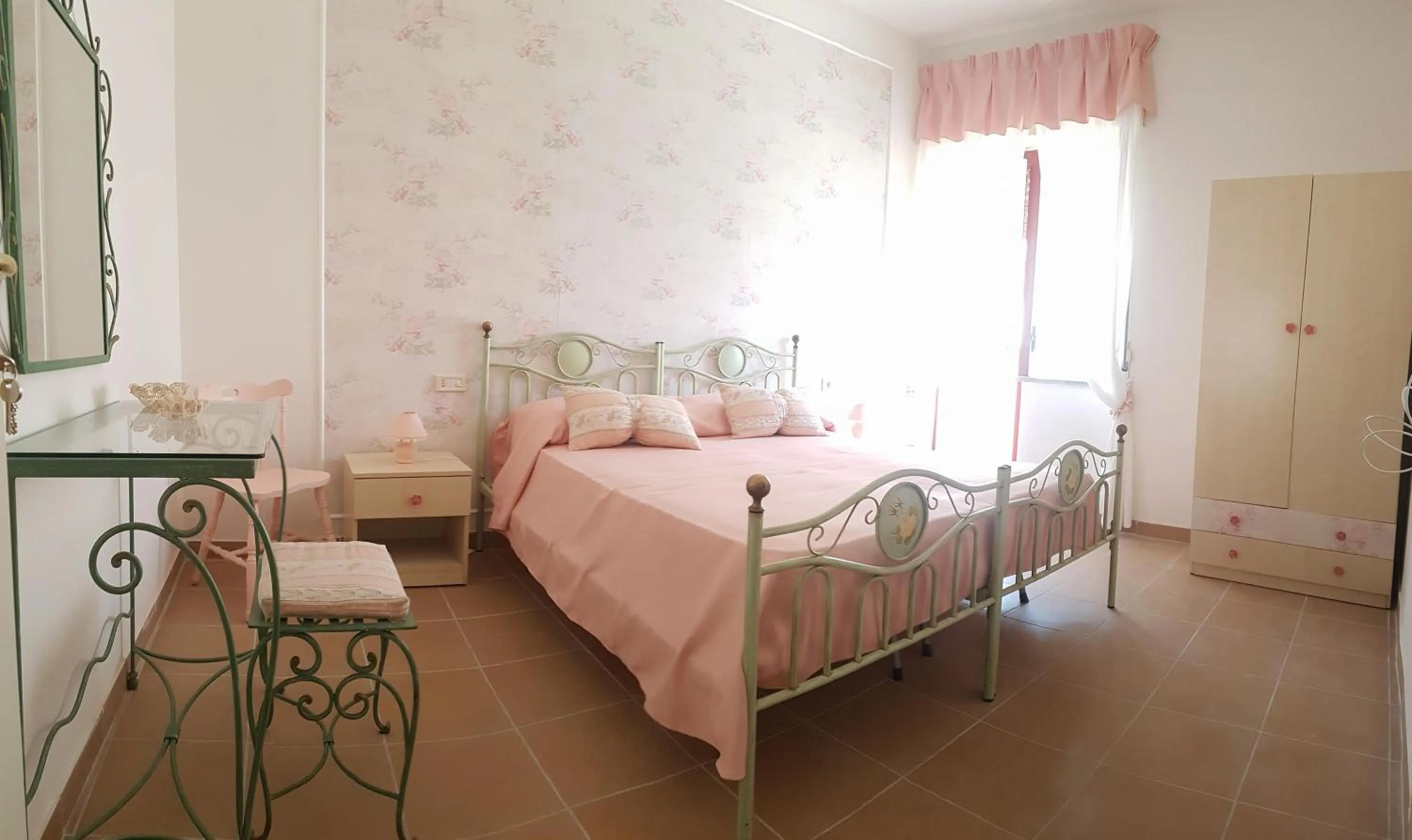 Bed in B&B Kalinìkta