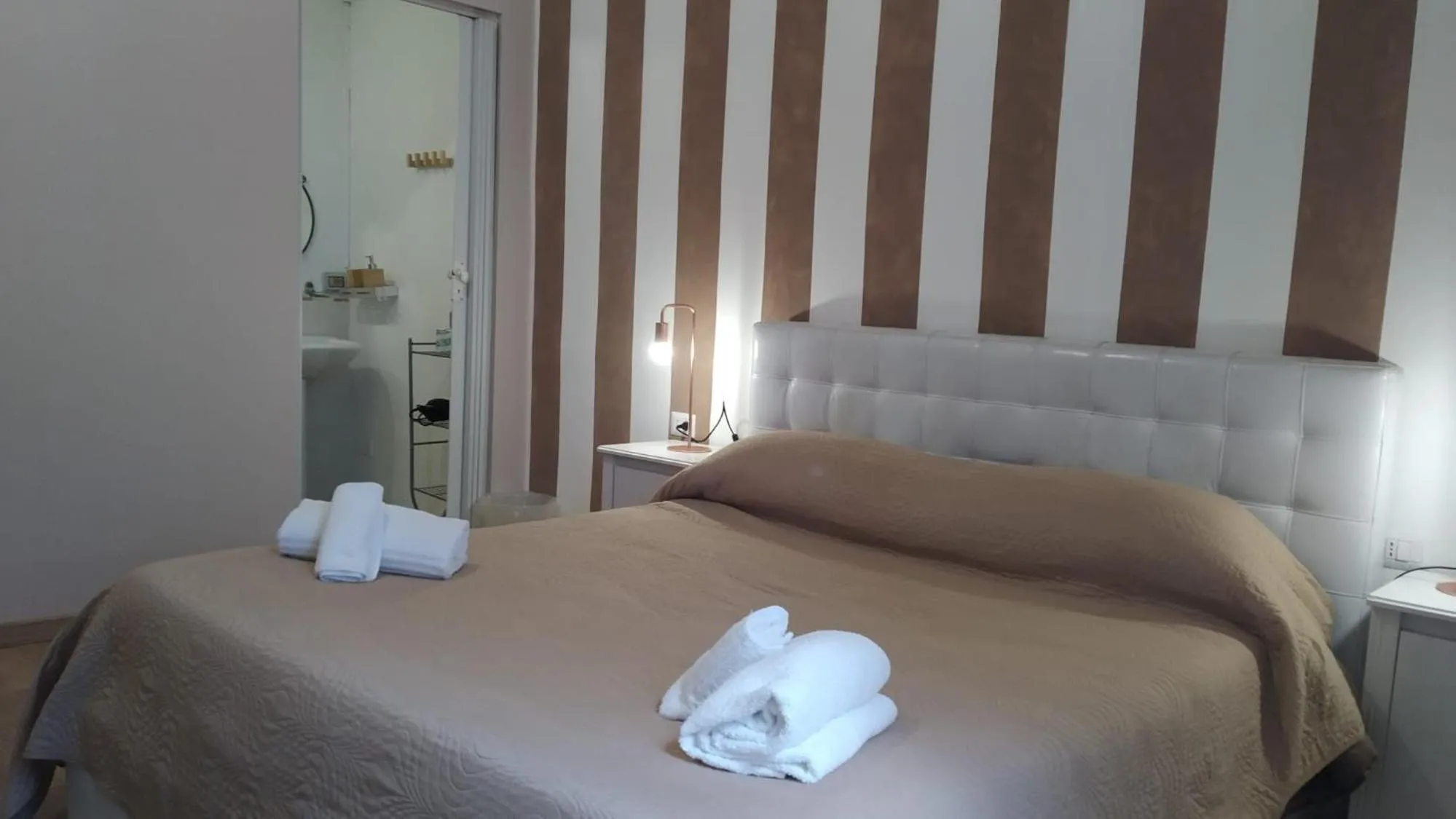 Bed in CconfortHotels R&B Dolci Notti