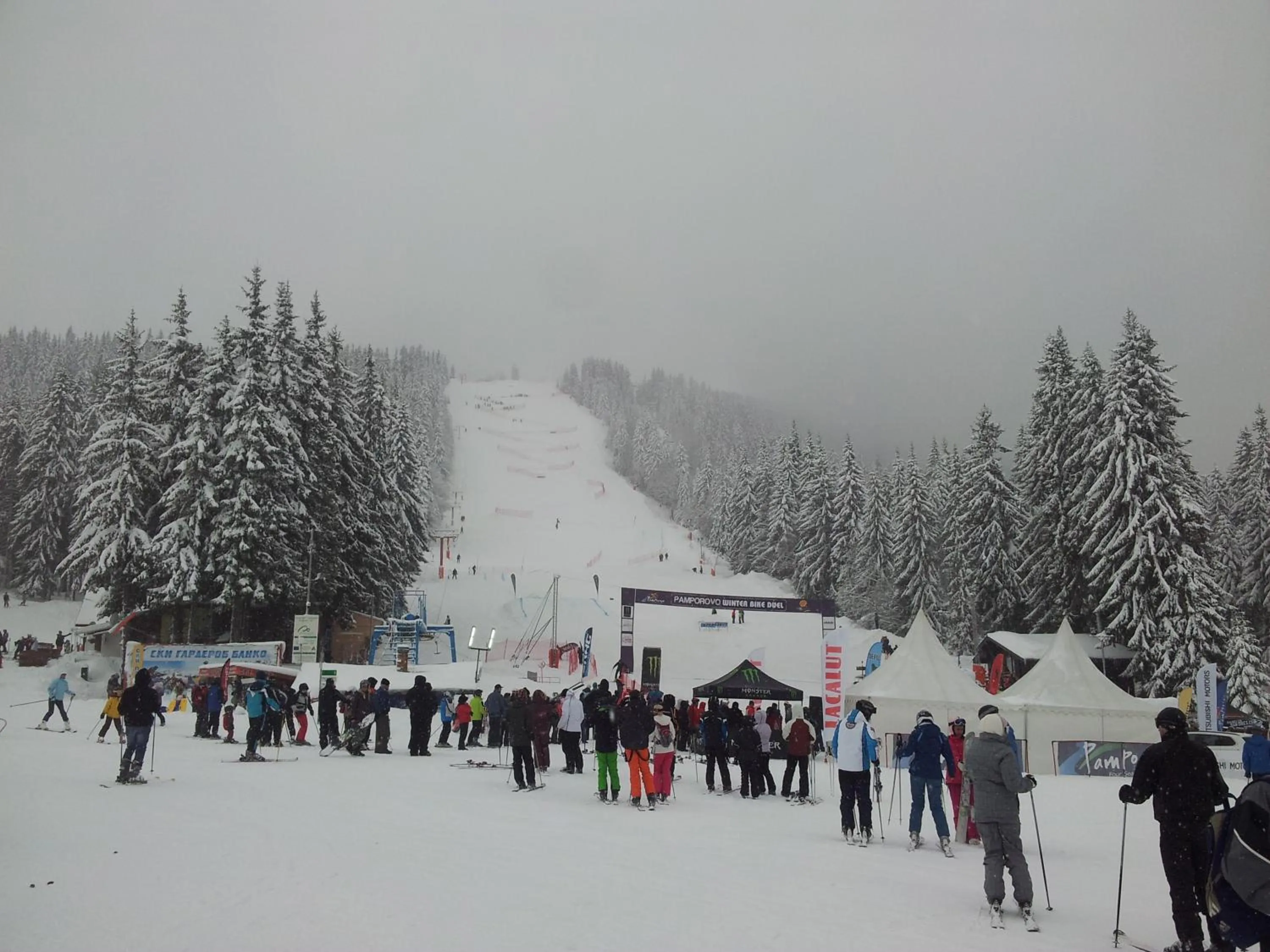 Skiing in Hotel Iva & Elena