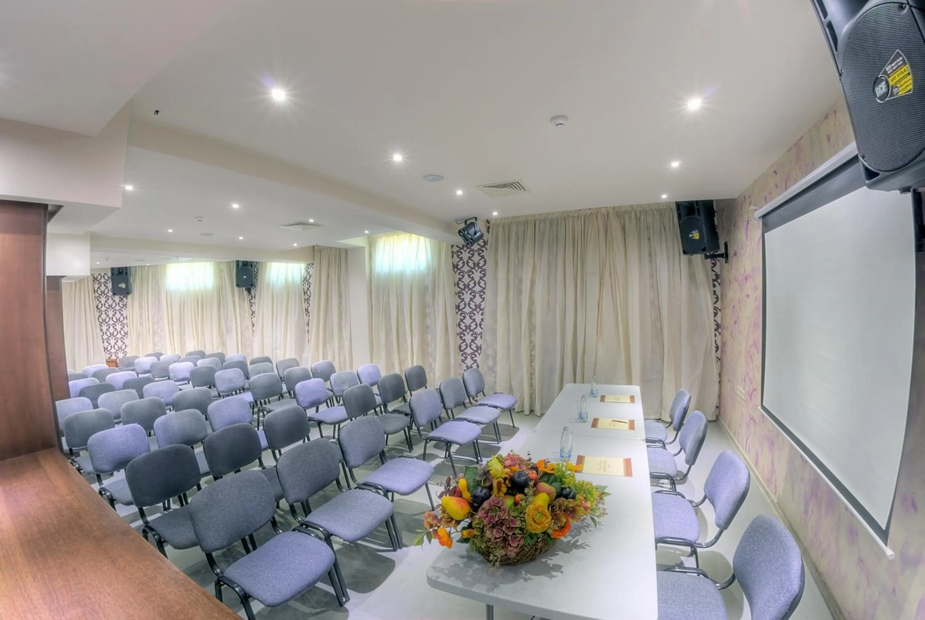 TV and multimedia in Hotel Iva & Elena