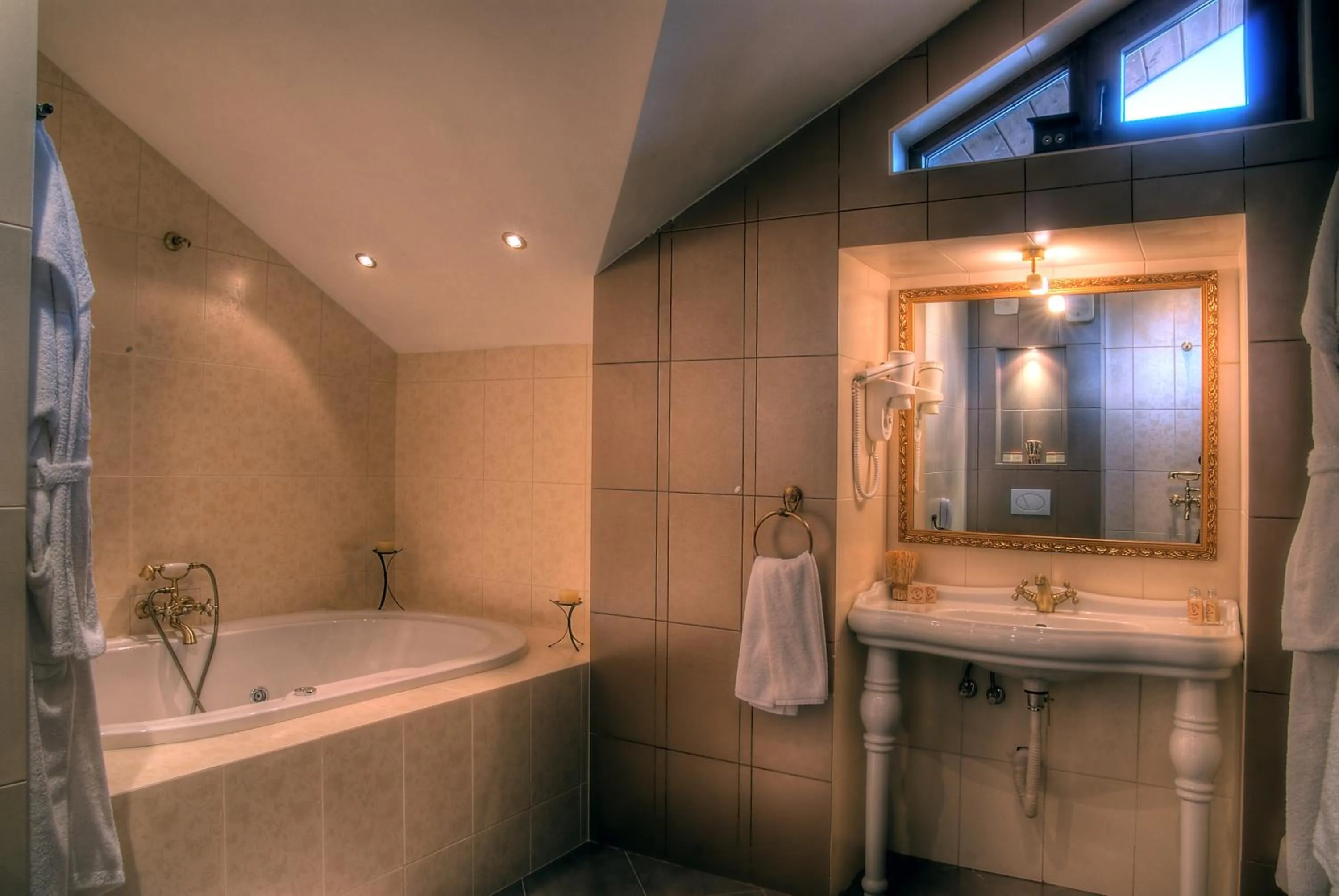 Bathroom in Hotel Iva & Elena