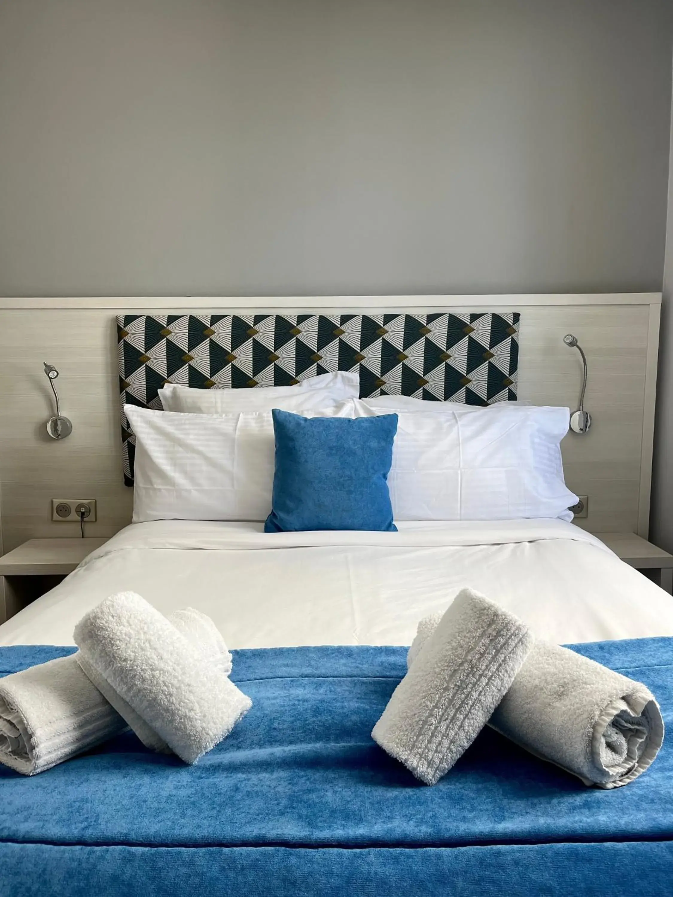 Bed in Hotel Flots d'Azur