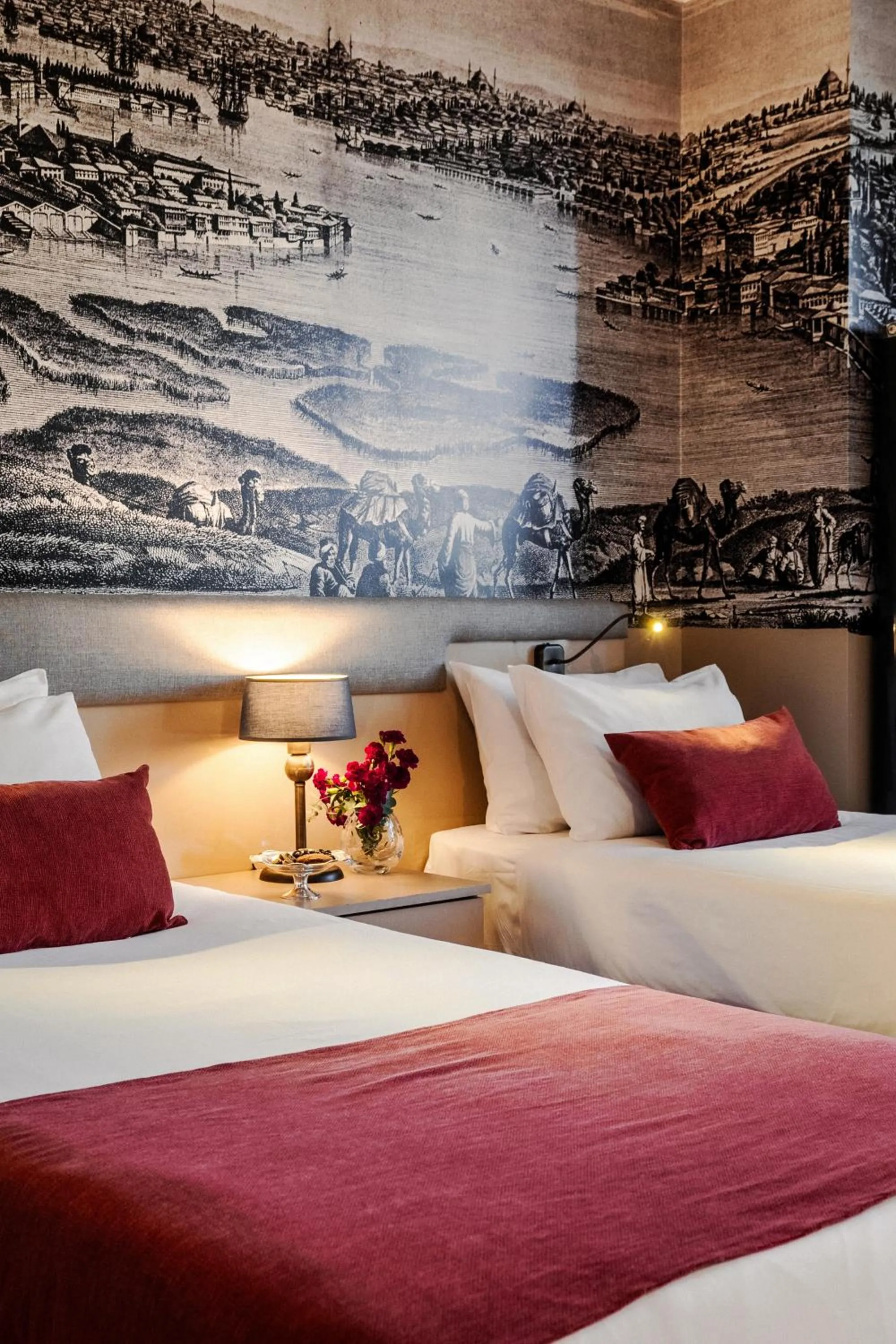 Bed in Cheya Beşiktaş Istanbul Bosphorus City Center Hotel & Suites