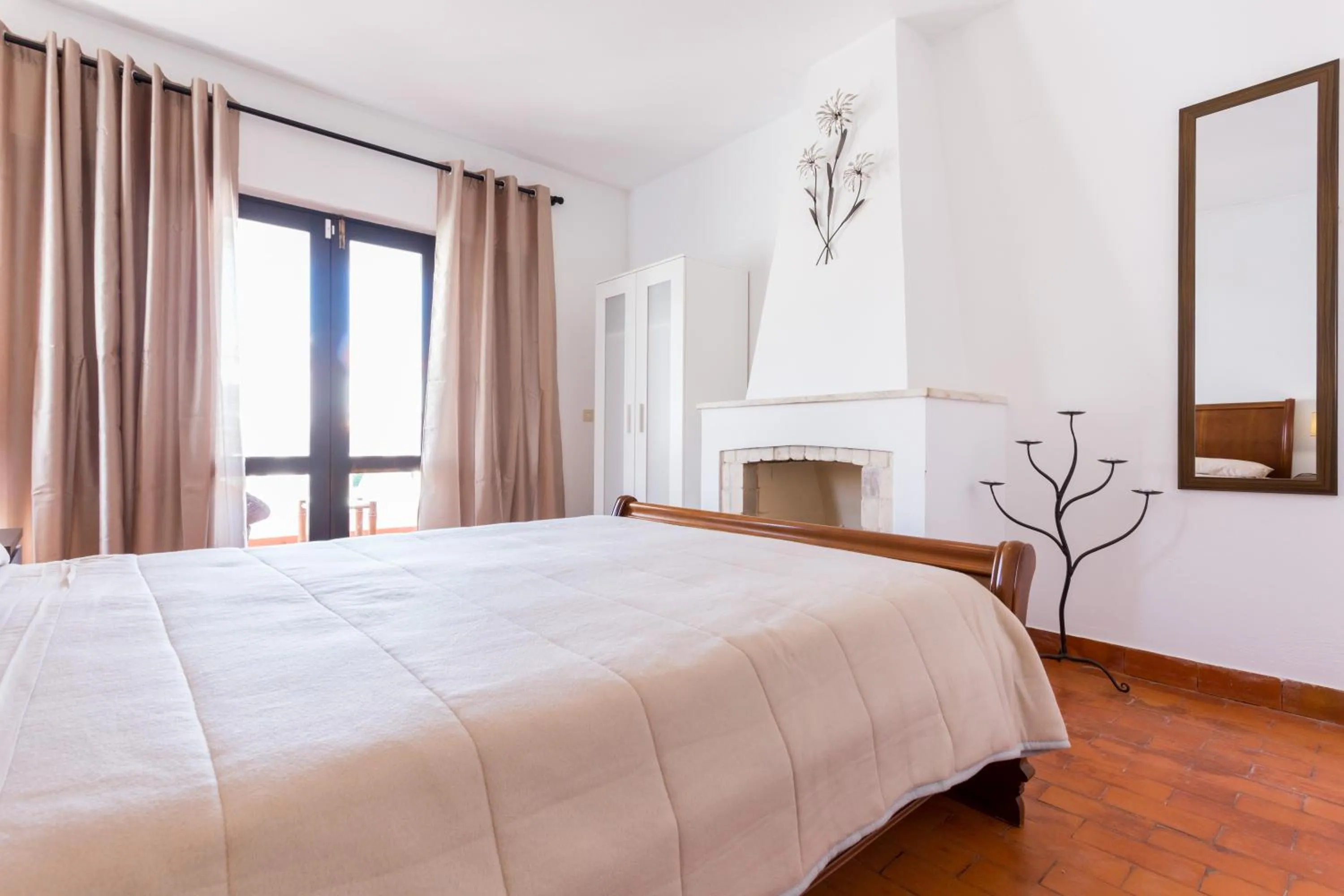 Double Room with Balcony in Safari Beach guest house