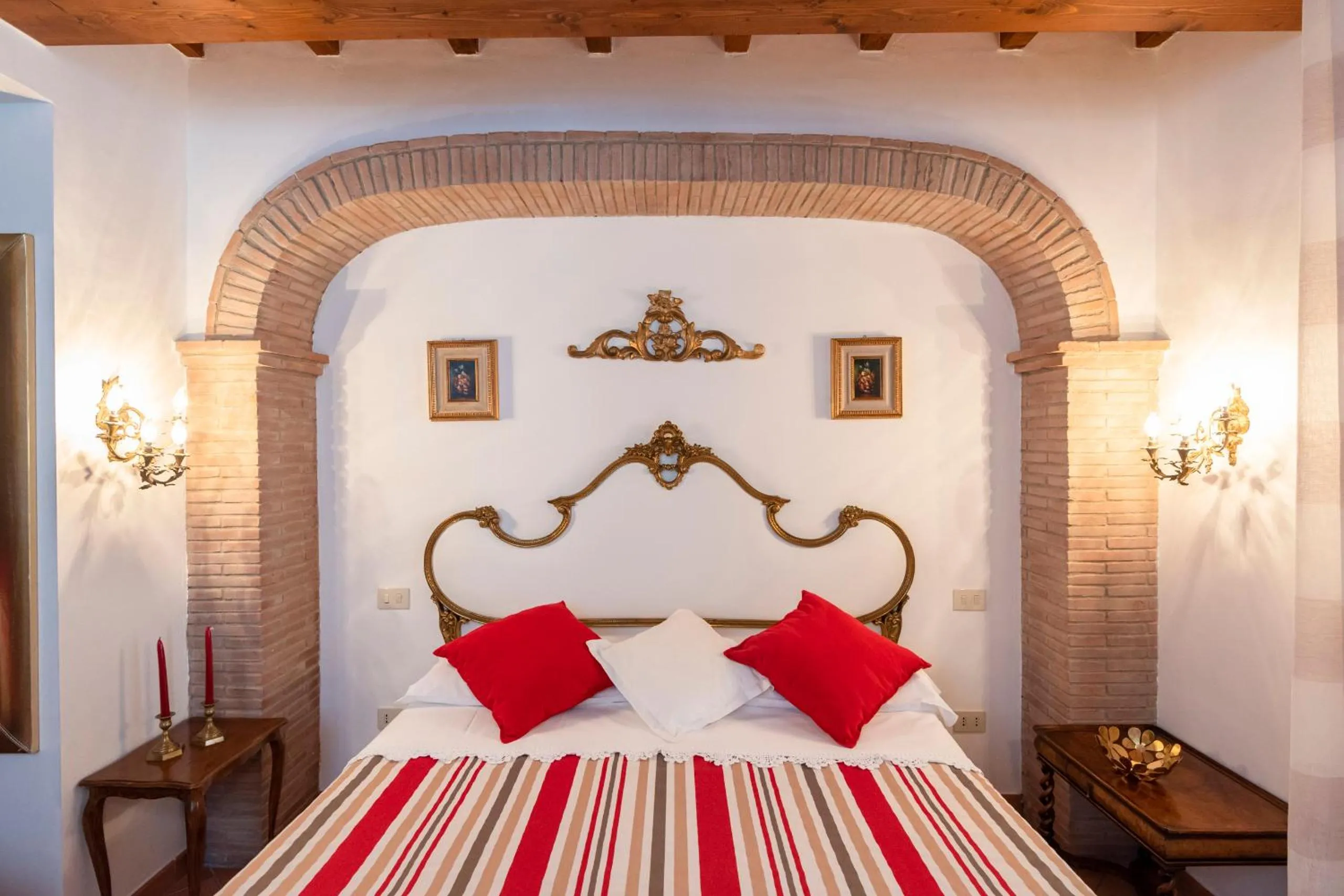 Bed in Agriturismo La Rombaia