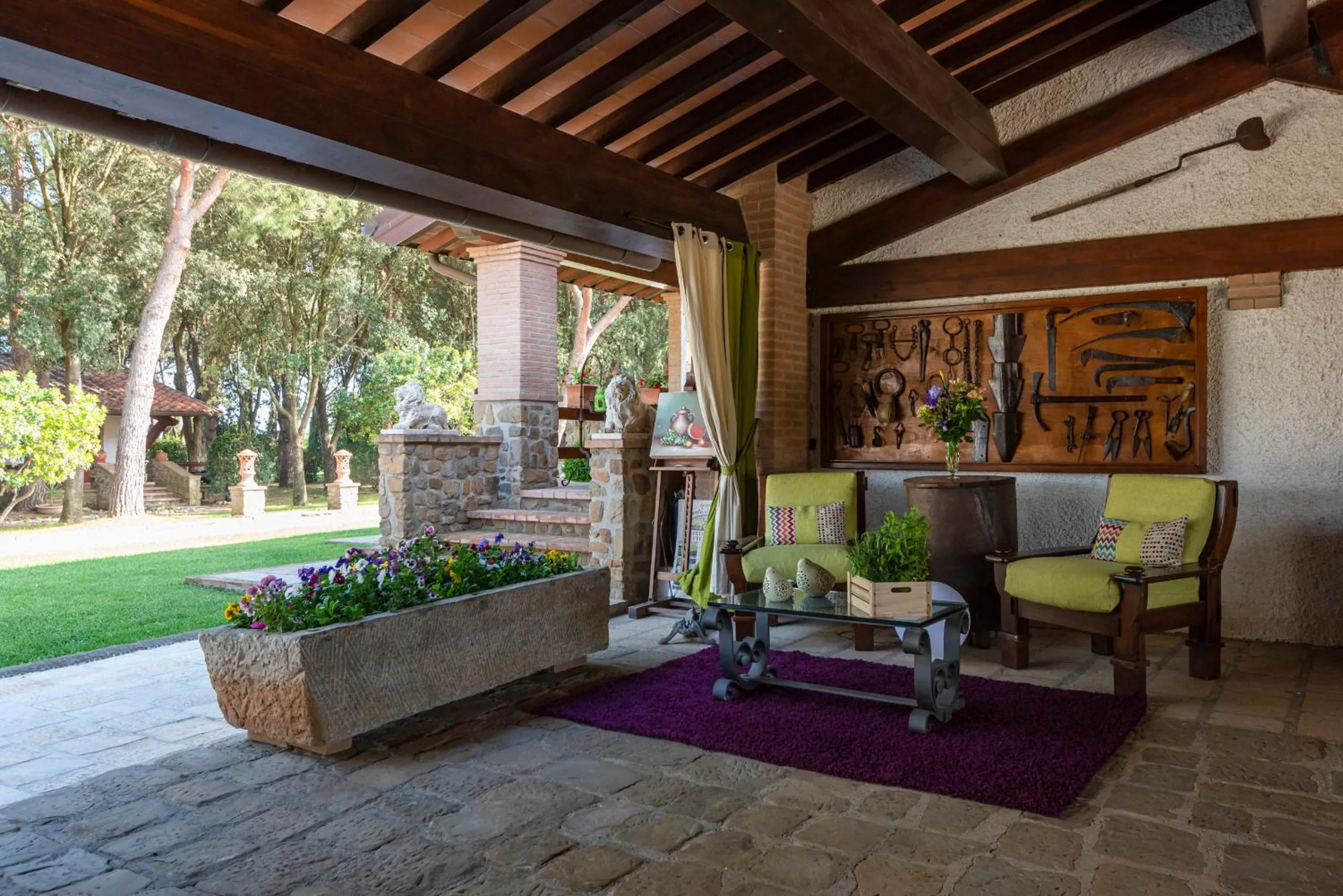 Lobby or reception in Agriturismo La Rombaia