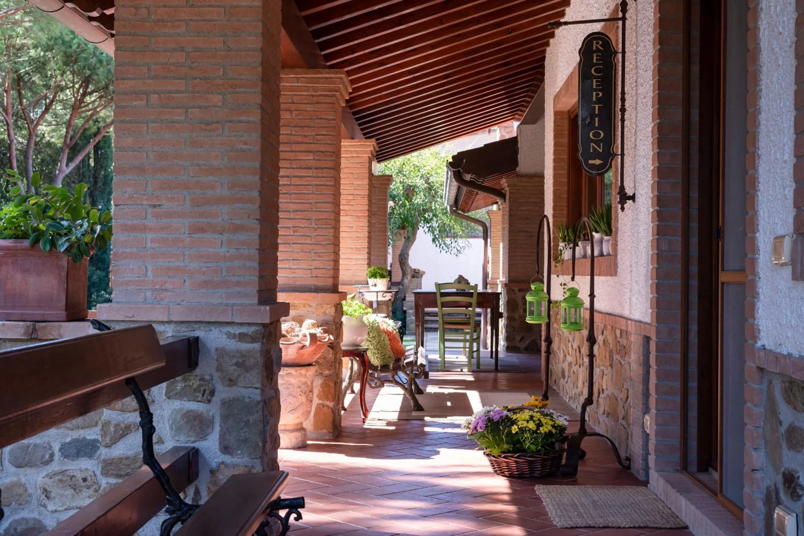 Patio in Agriturismo La Rombaia