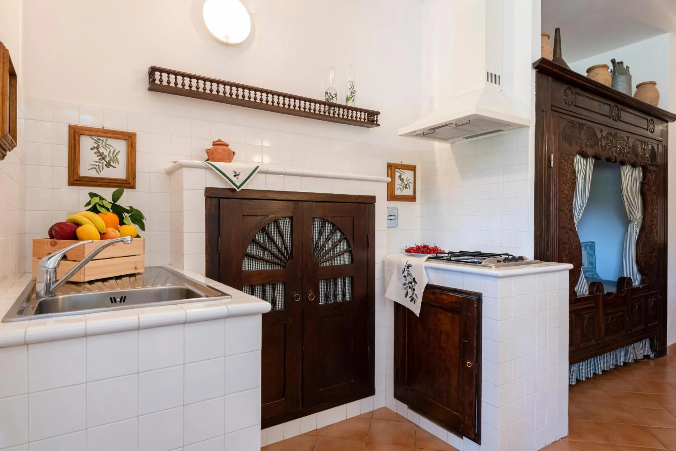 Kitchen or kitchenette in Agriturismo La Rombaia