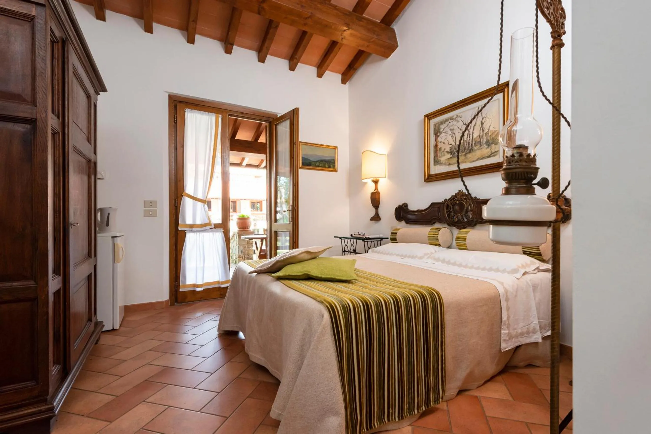 Bed in Agriturismo La Rombaia