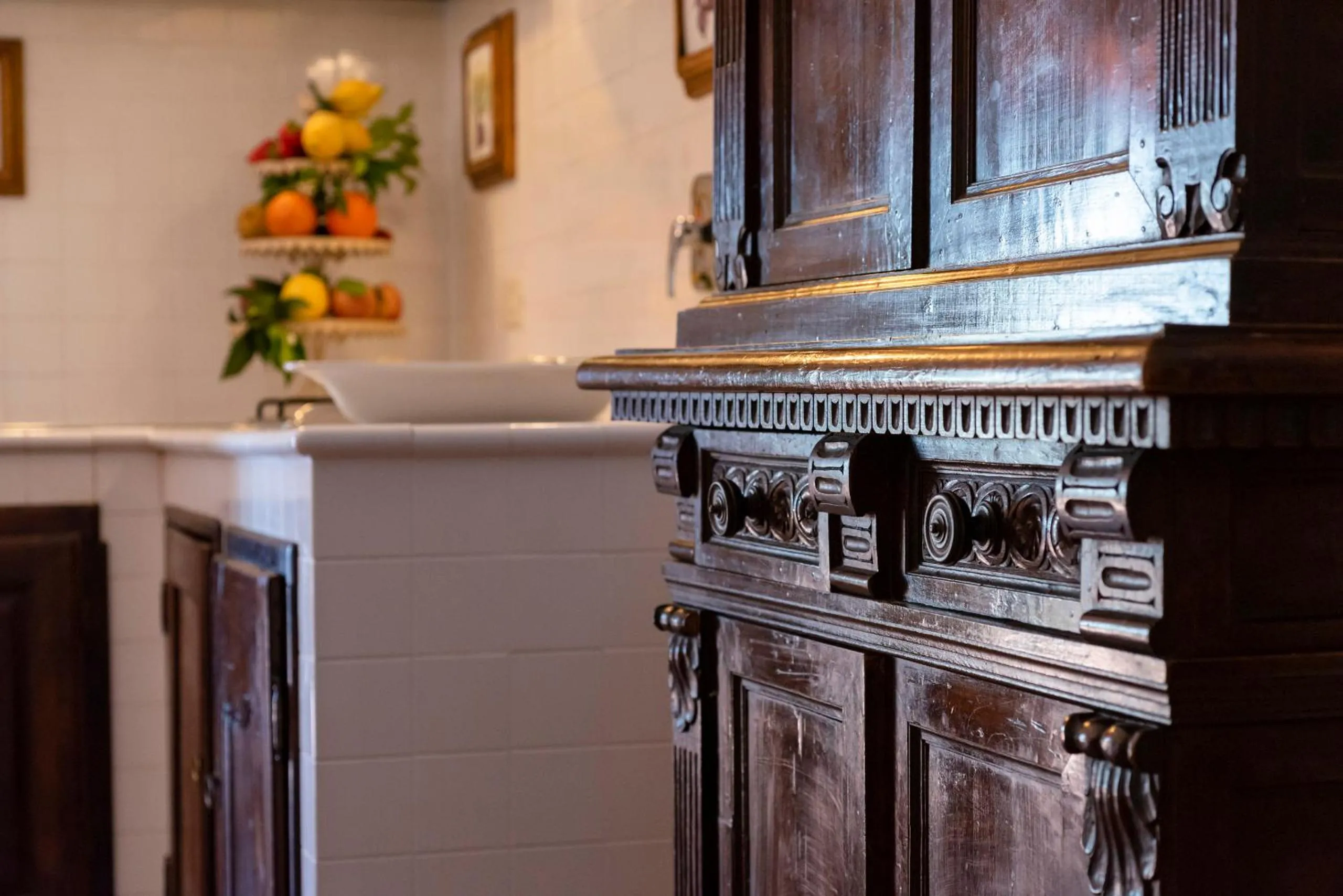 Kitchen or kitchenette in Agriturismo La Rombaia