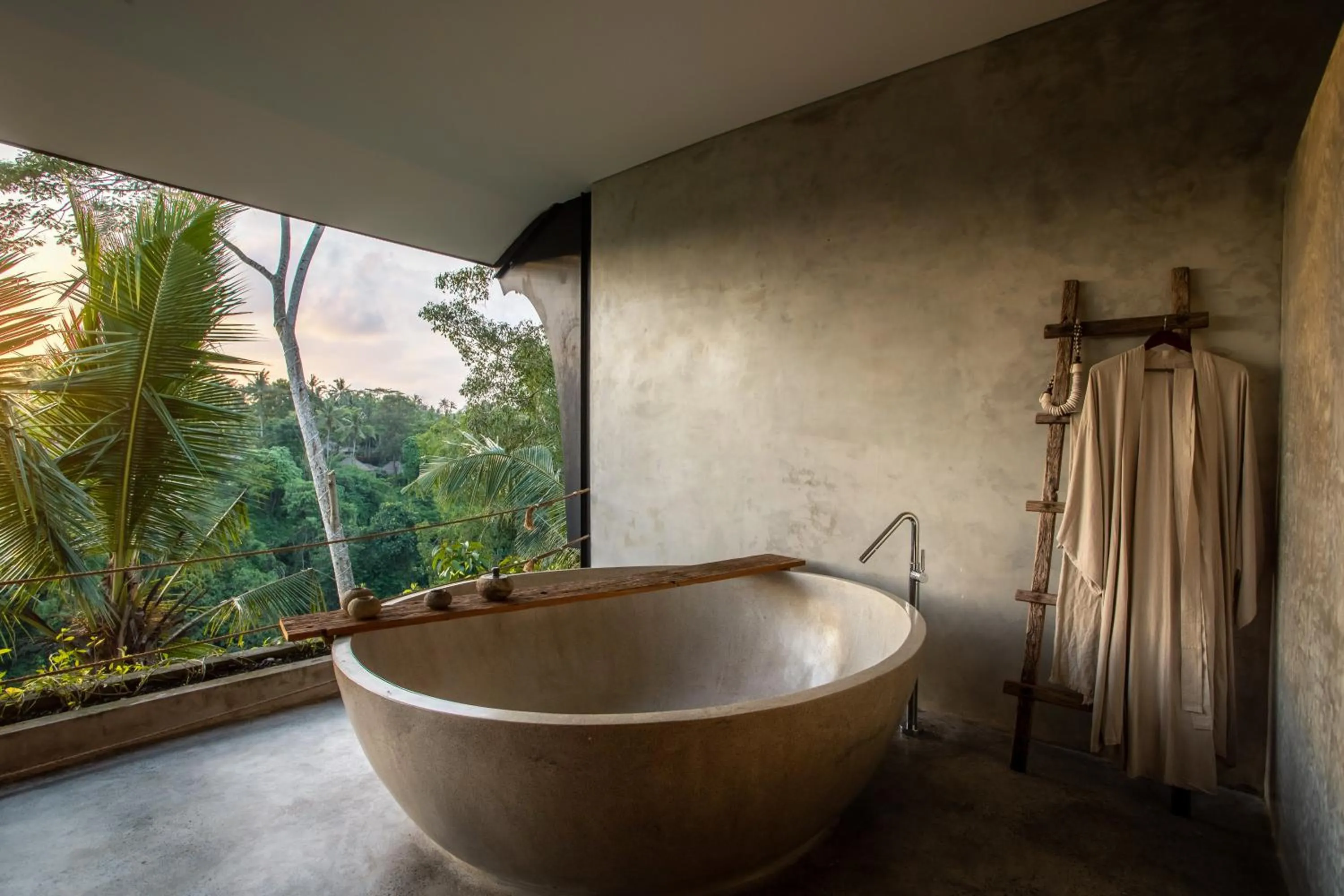 Massage in The Hidden Paradise Ubud - CHSE Certified