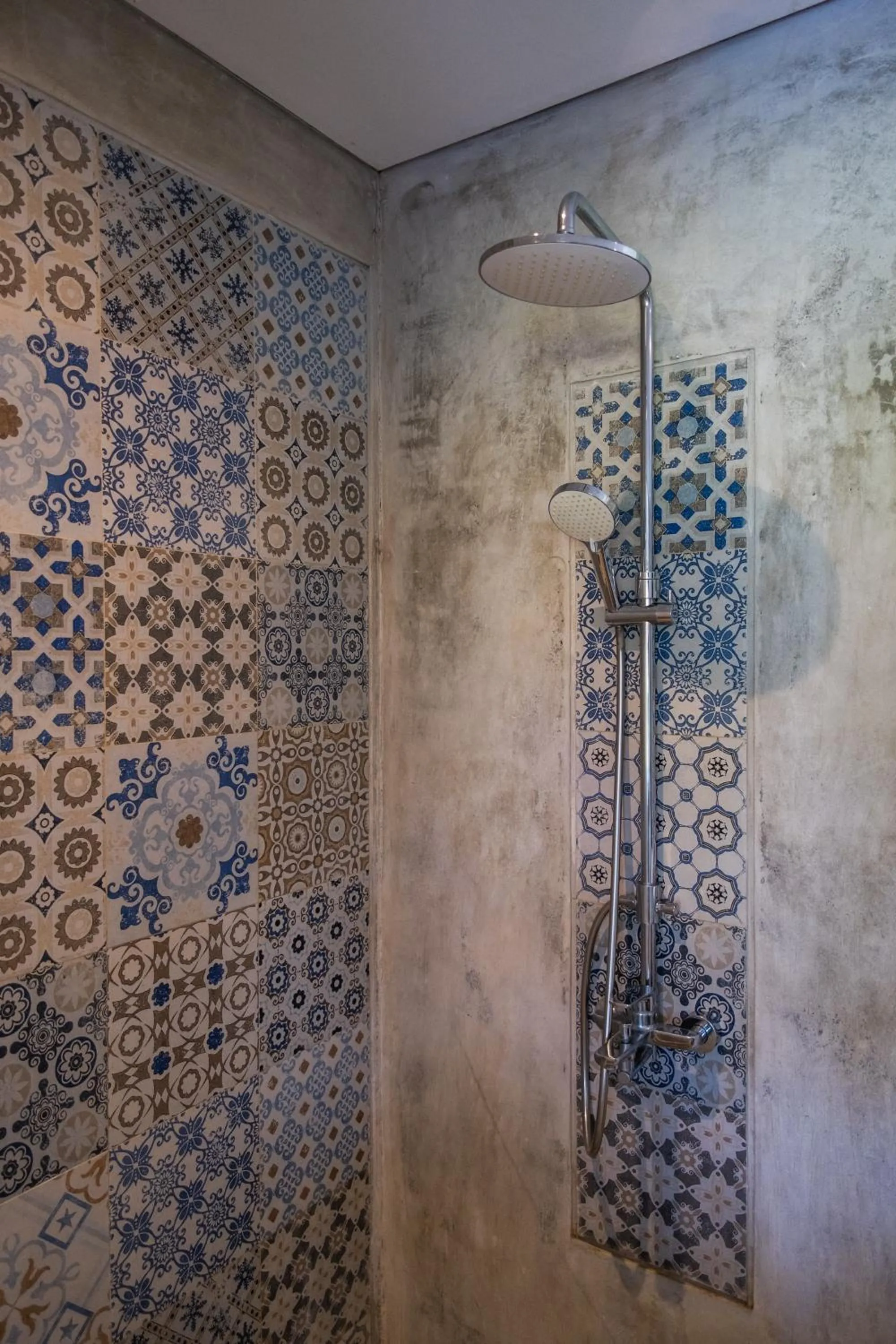 Shower in The Hidden Paradise Ubud - CHSE Certified