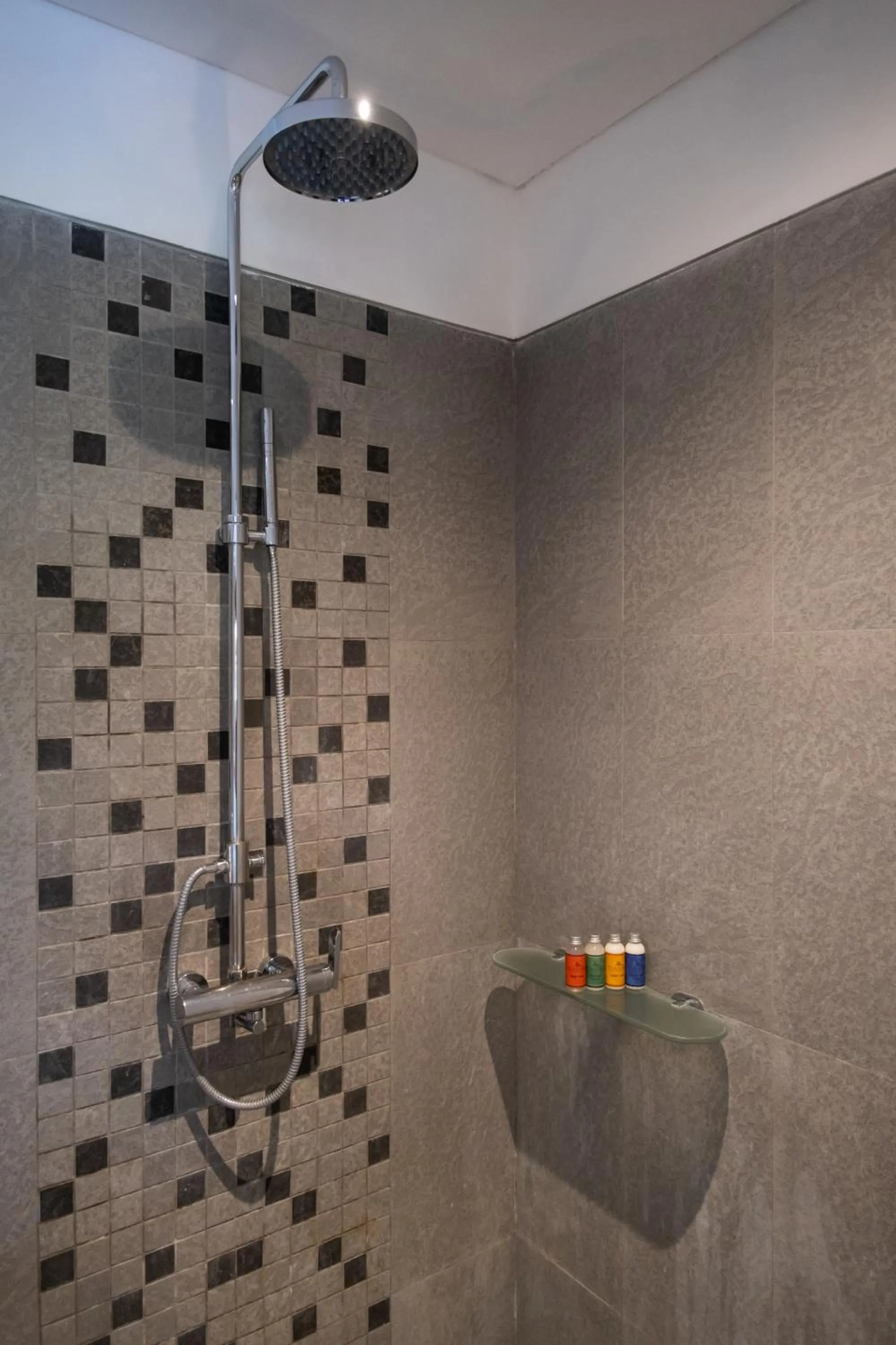 Shower in The Hidden Paradise Ubud - CHSE Certified