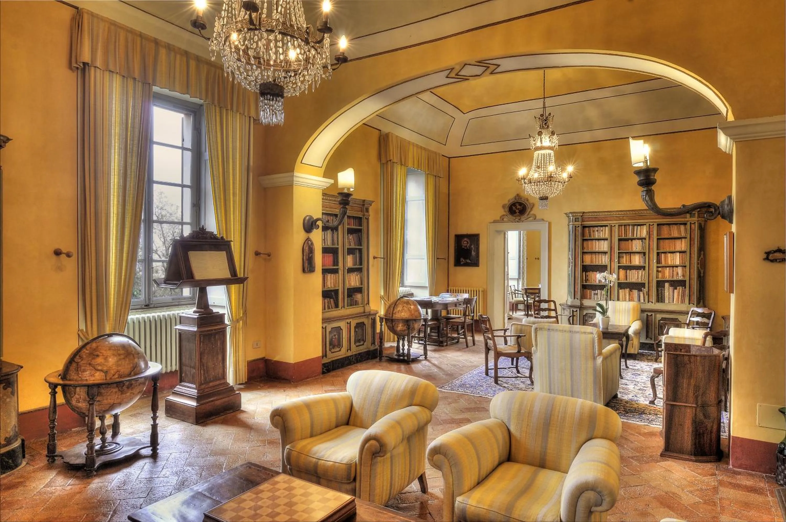 Library in Castello Di Monterado