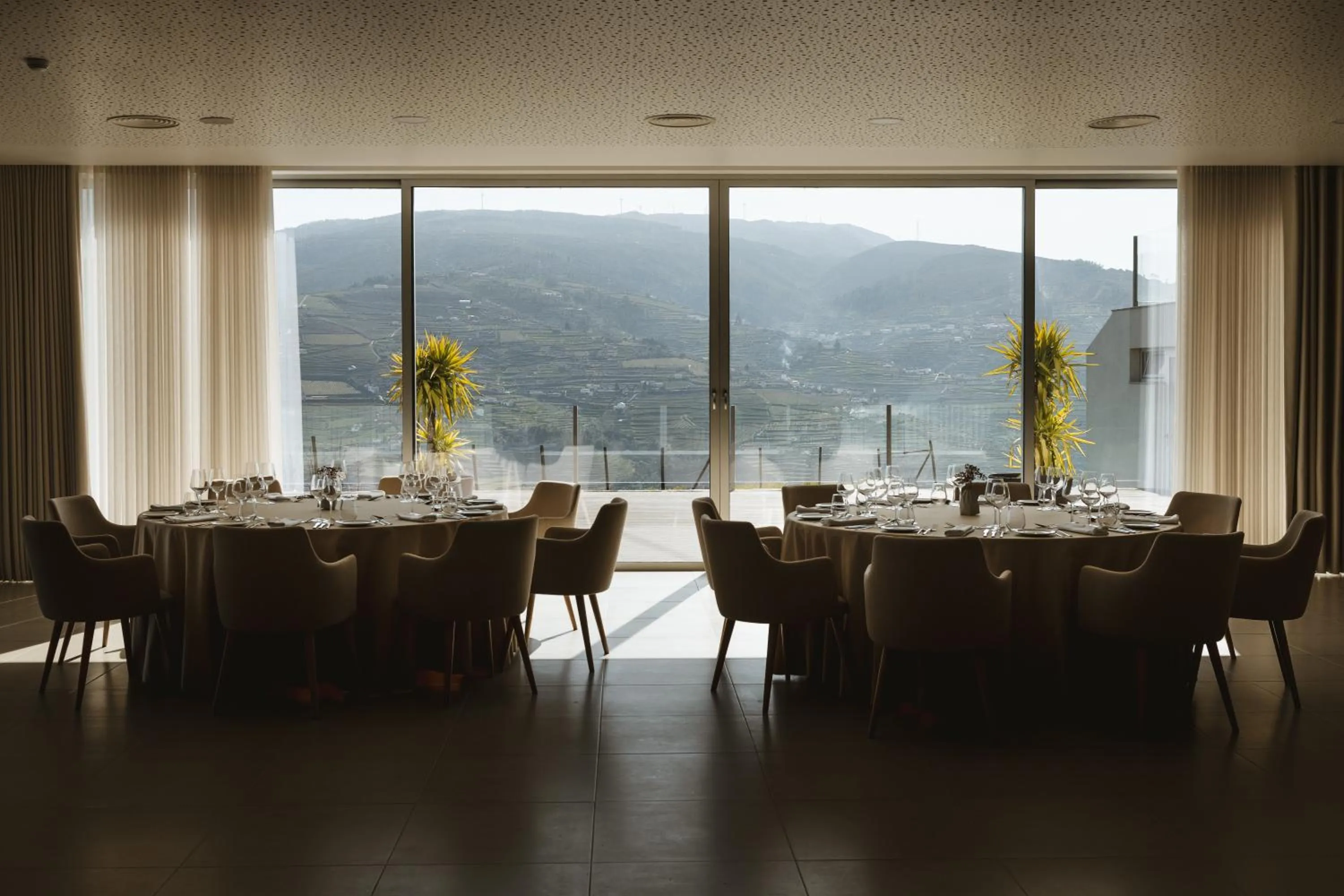 Business facilities in Douro Scala