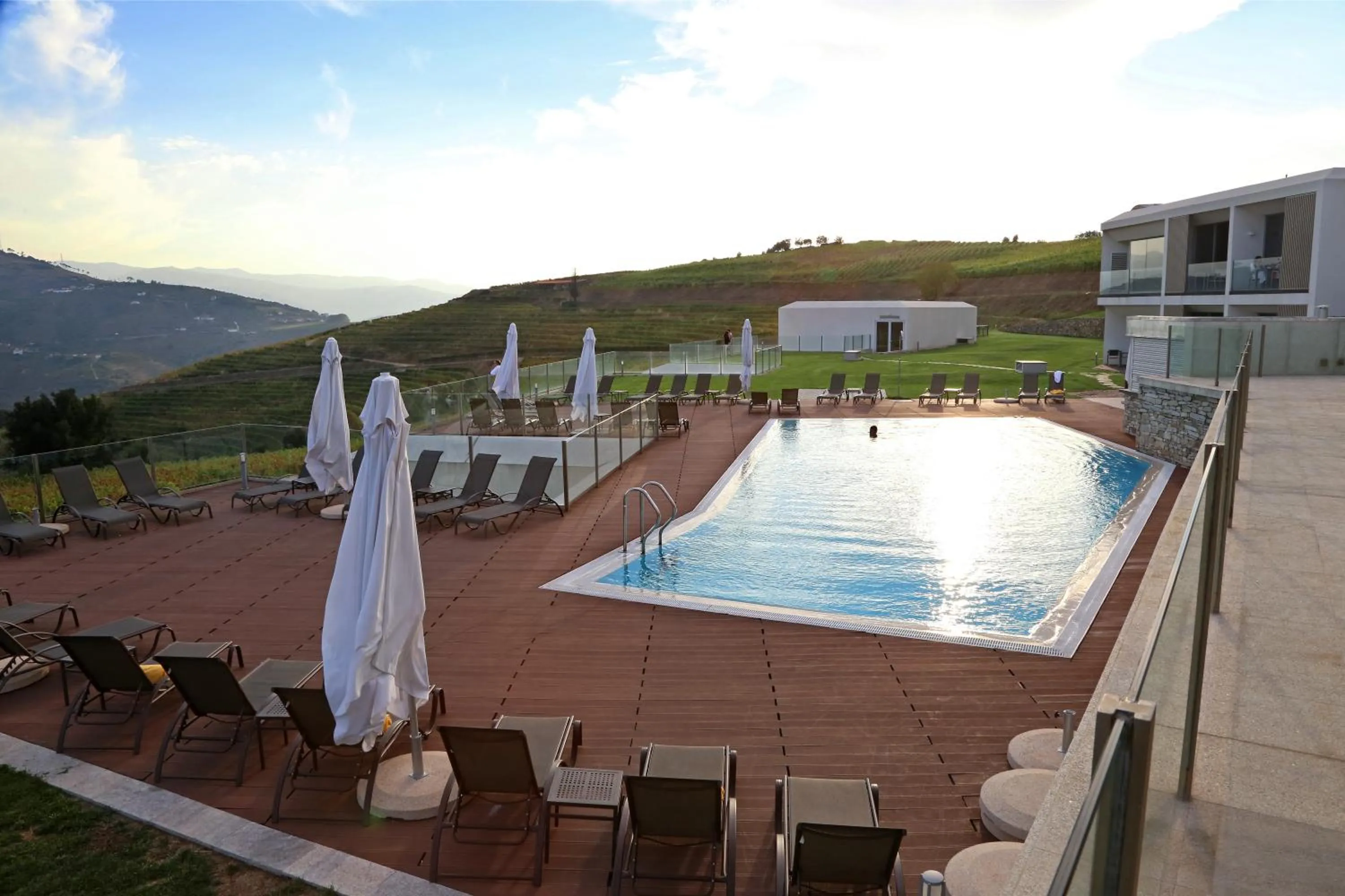 Swimming pool in Douro Scala
