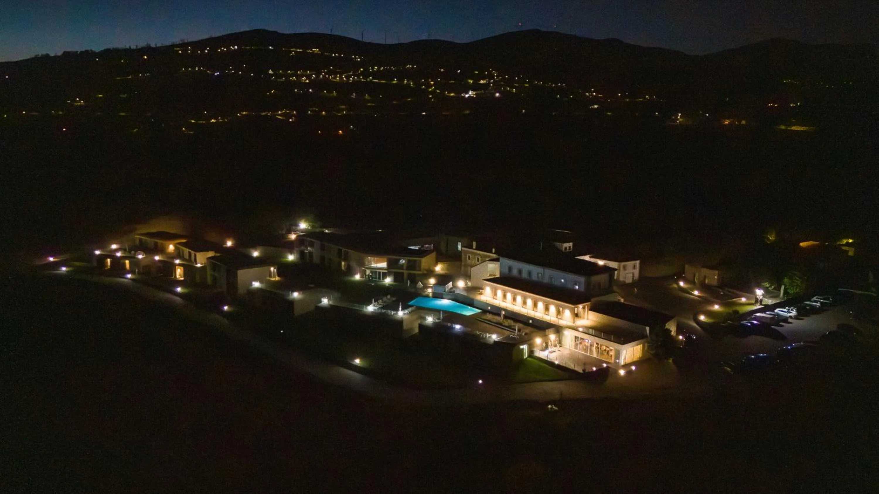 Property building in Douro Scala