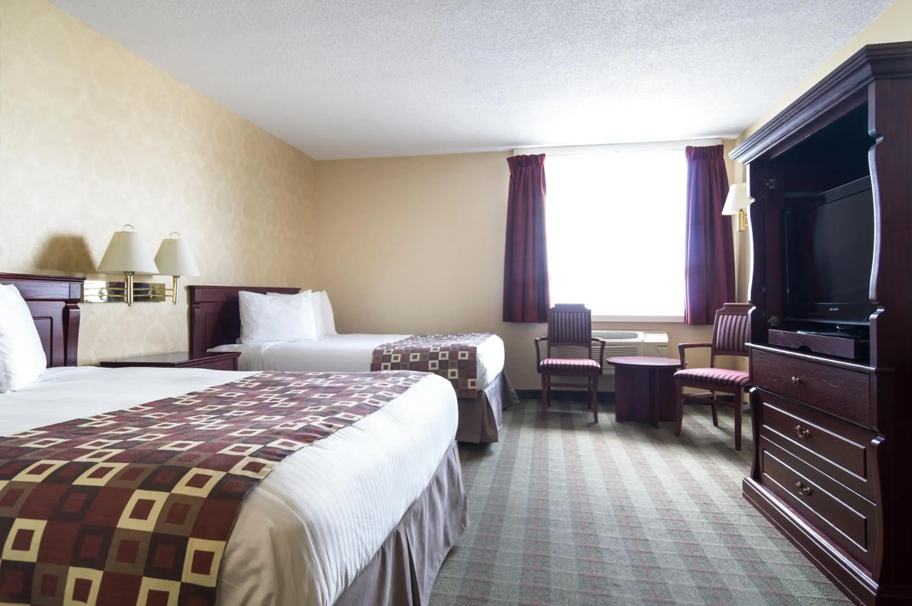 Double Room with Two Double Beds in Albatross Hotel Double Room with Two Double Beds in Albatross Hotel