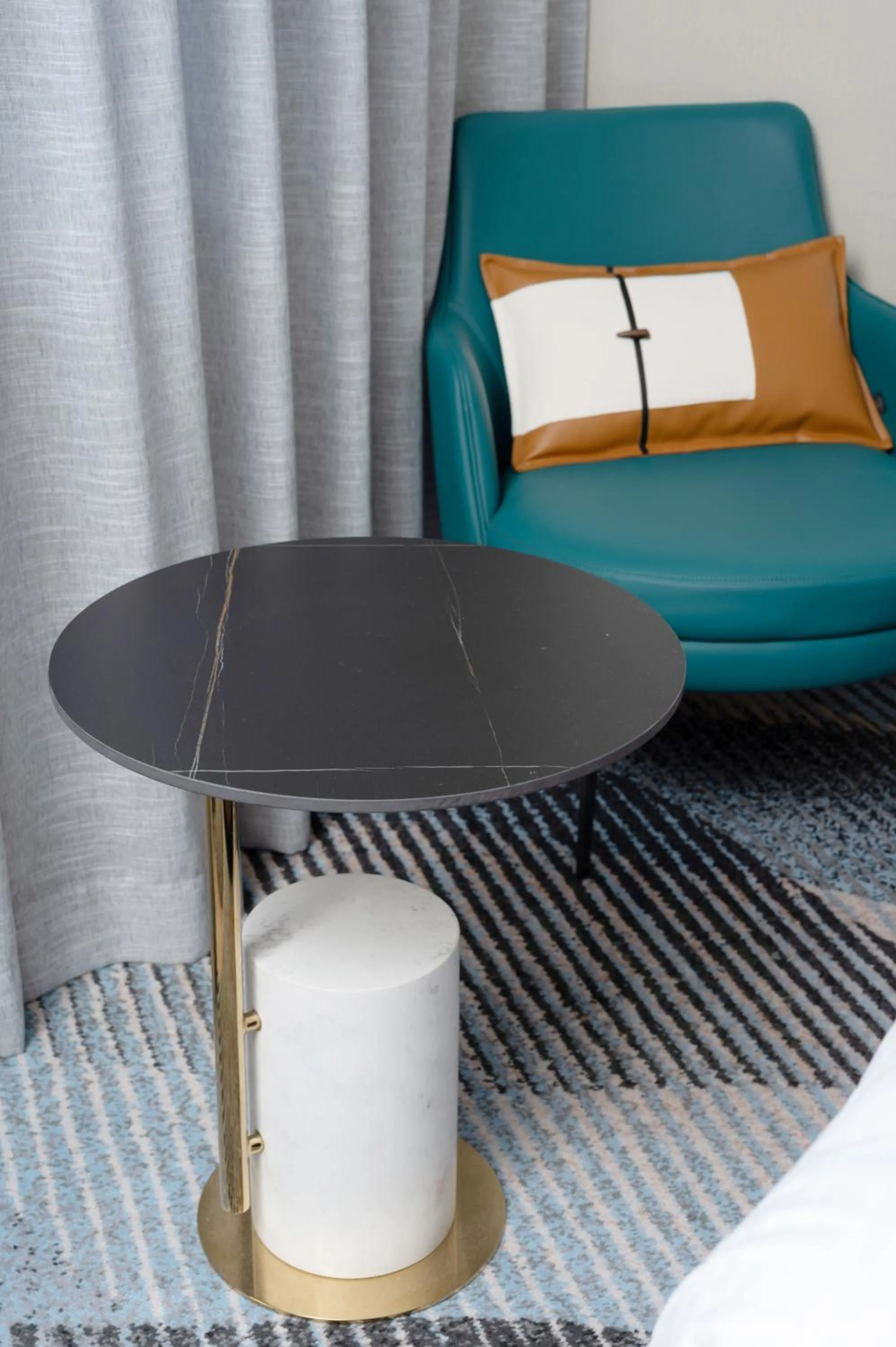 Decorative detail in Royal Pacific Hotel