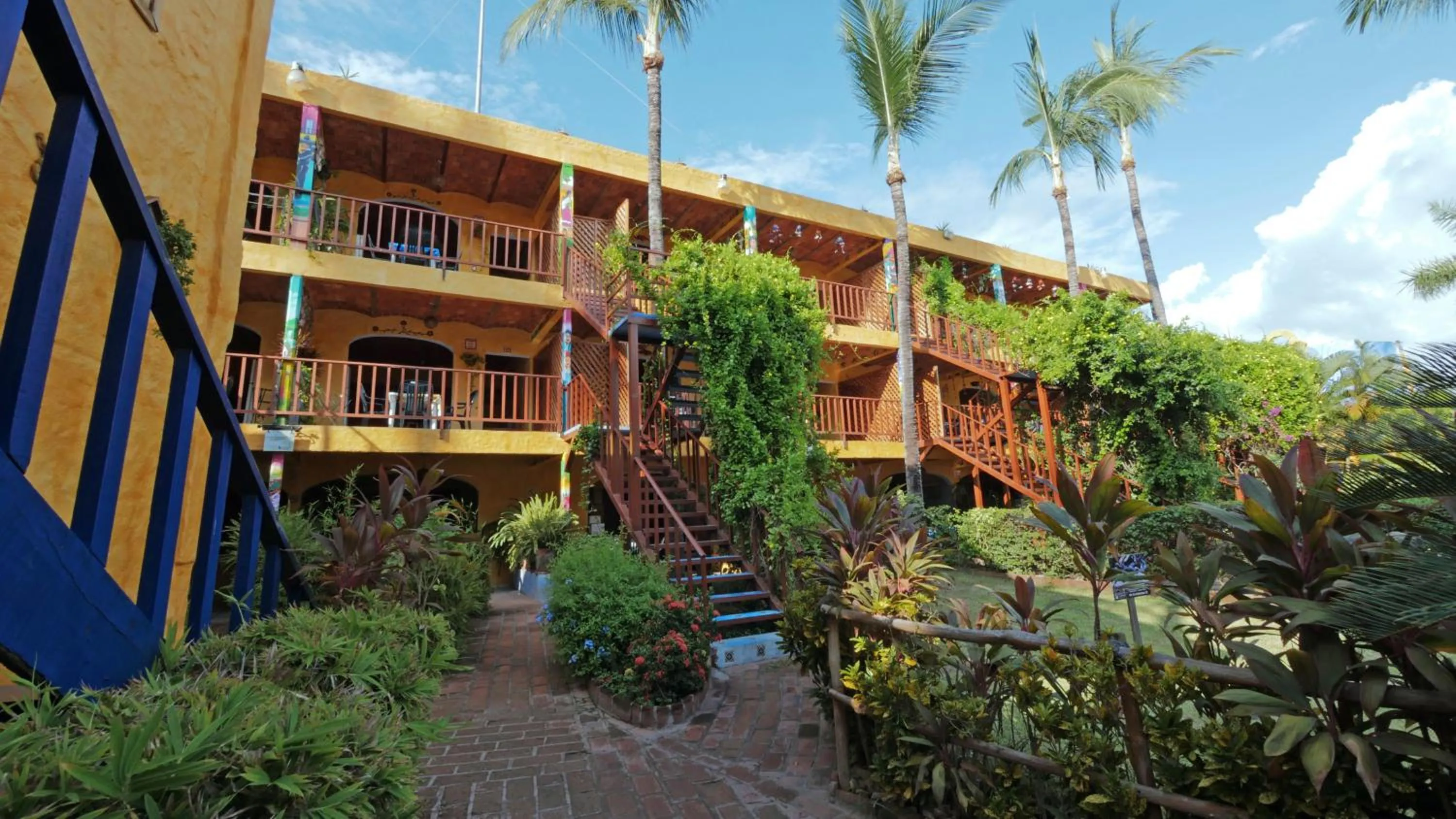 Property building in Cabañas del Capitan