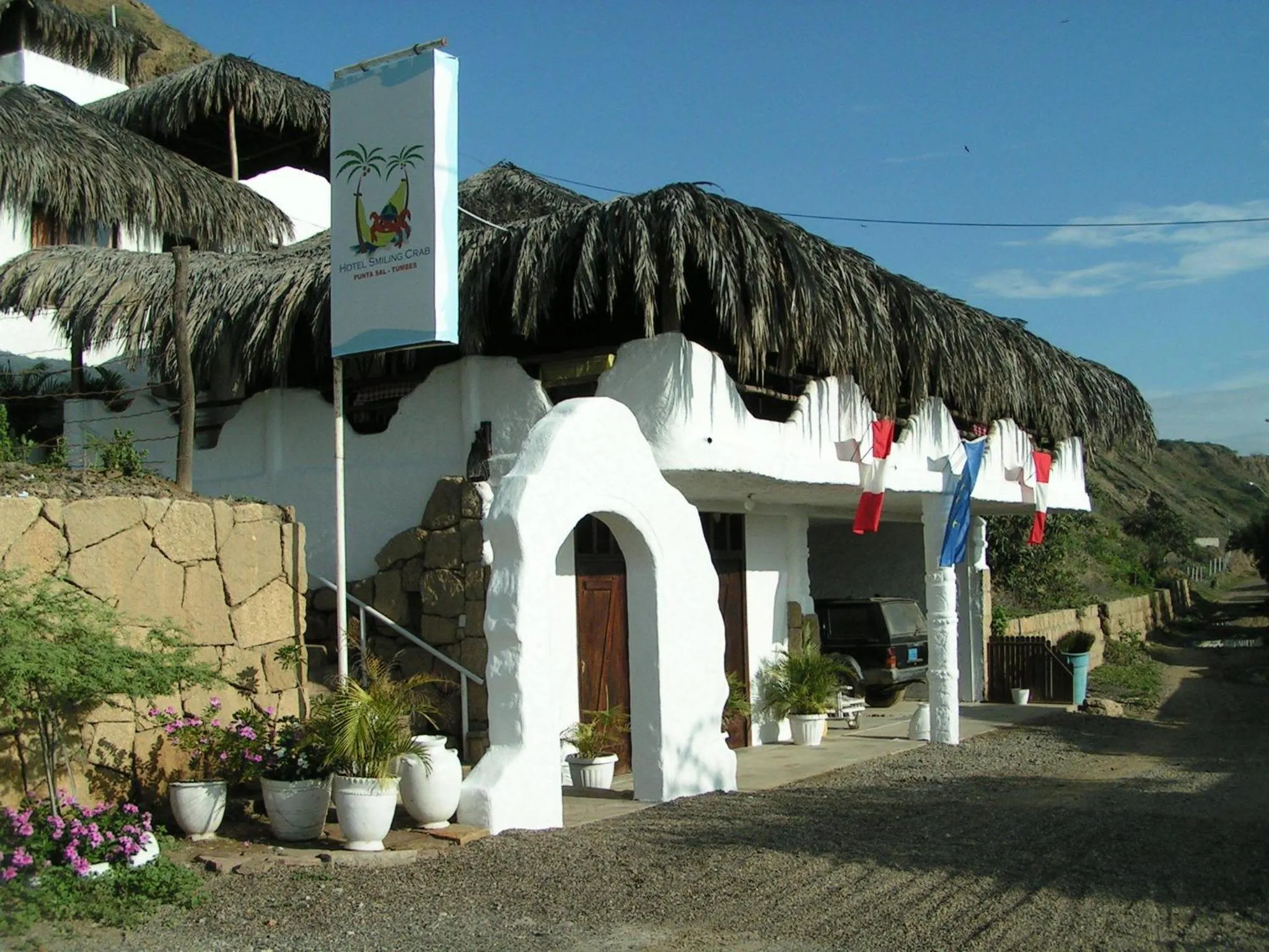 Facade/entrance in Hotel Smiling Crab