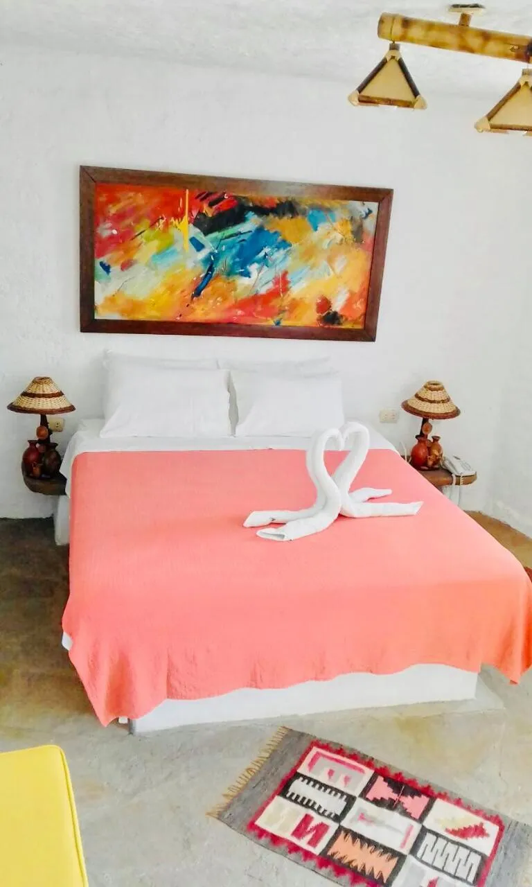 Bed in Hotel Smiling Crab