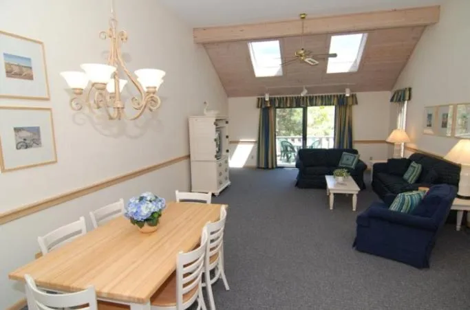 Dining area in Southcape Resort Mashpee