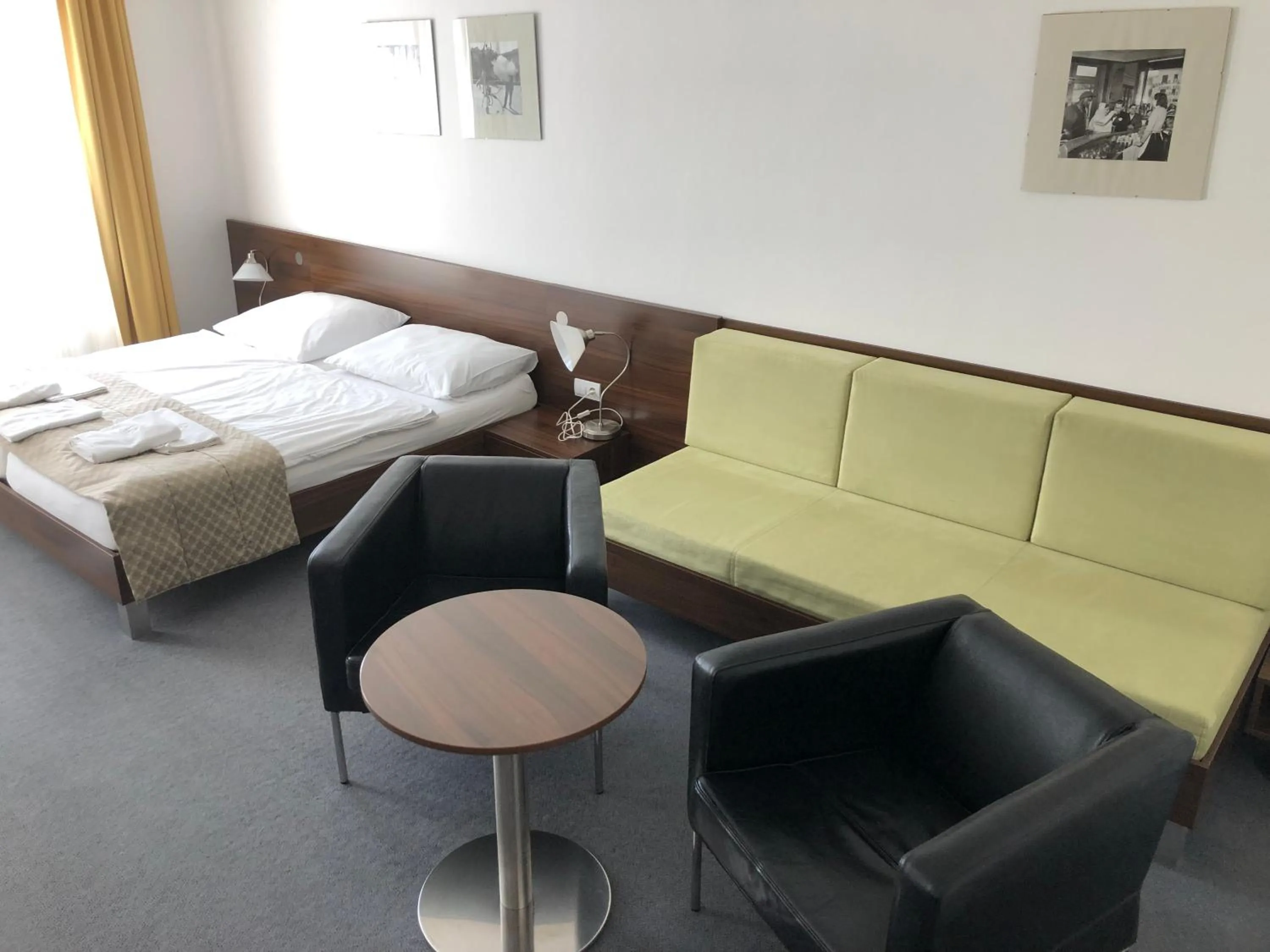 Photo of the whole room, Bed in Penzion U Zvonu