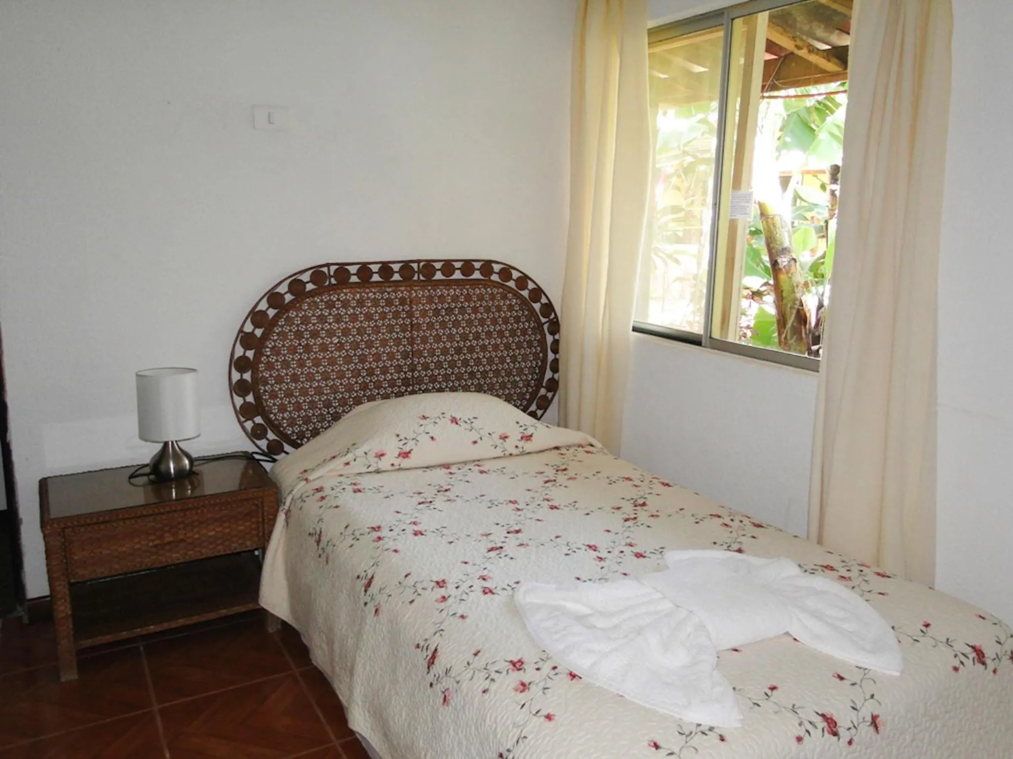 Economy Double Room - single occupancy in Tupa Hotel