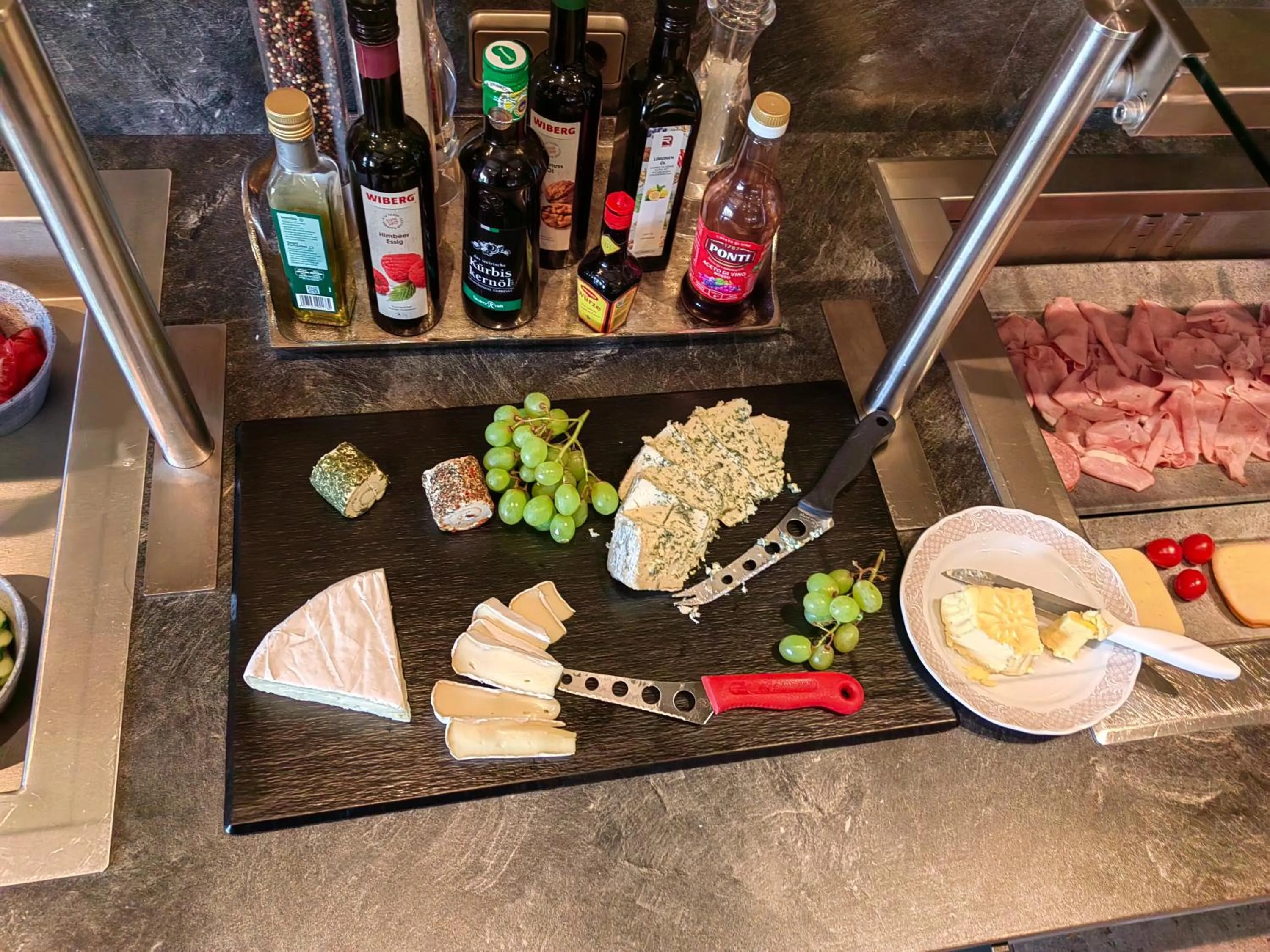 Breakfast in Hotel Stubai