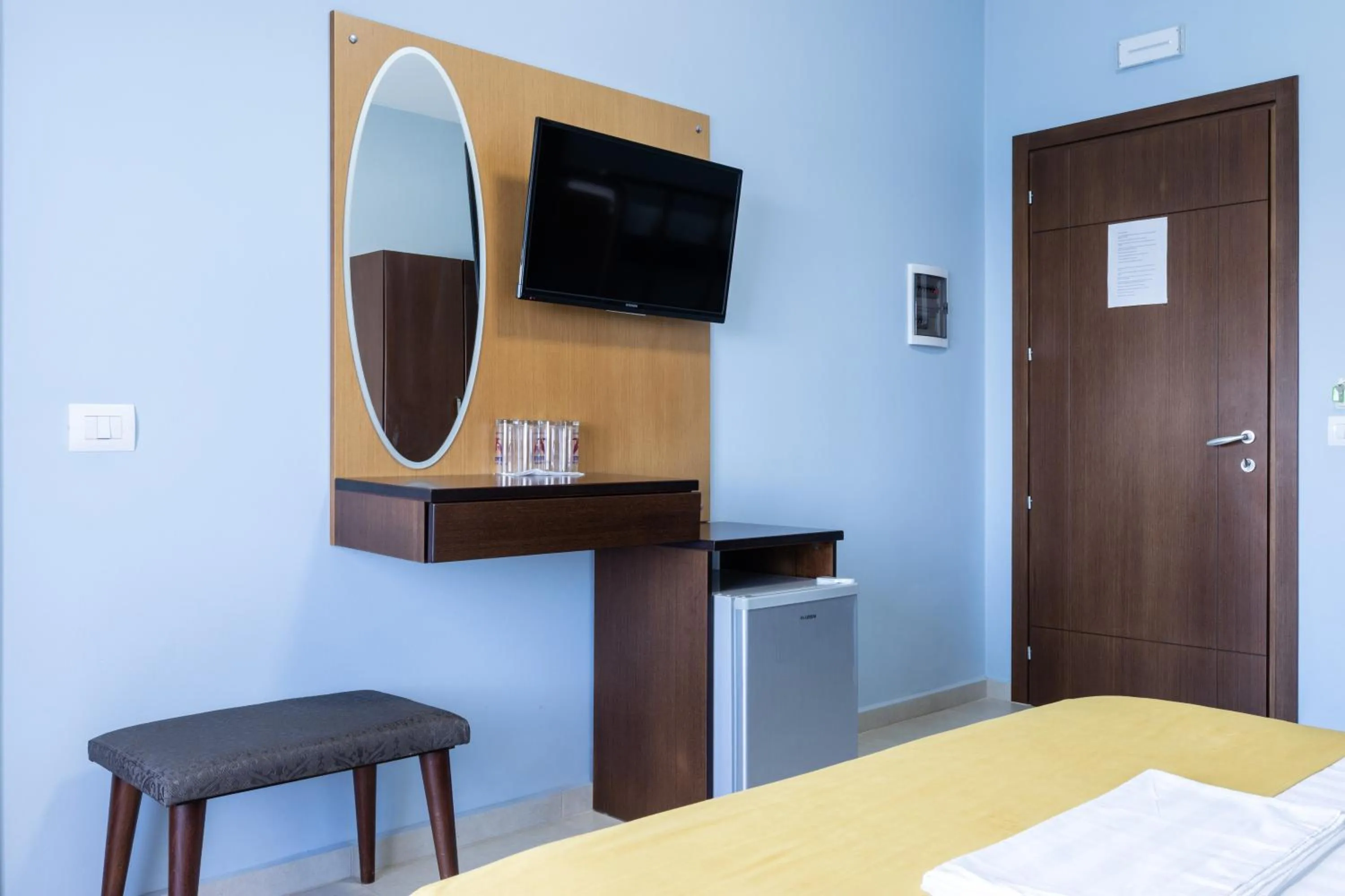 TV and multimedia, Bed in Hotel De Luna
