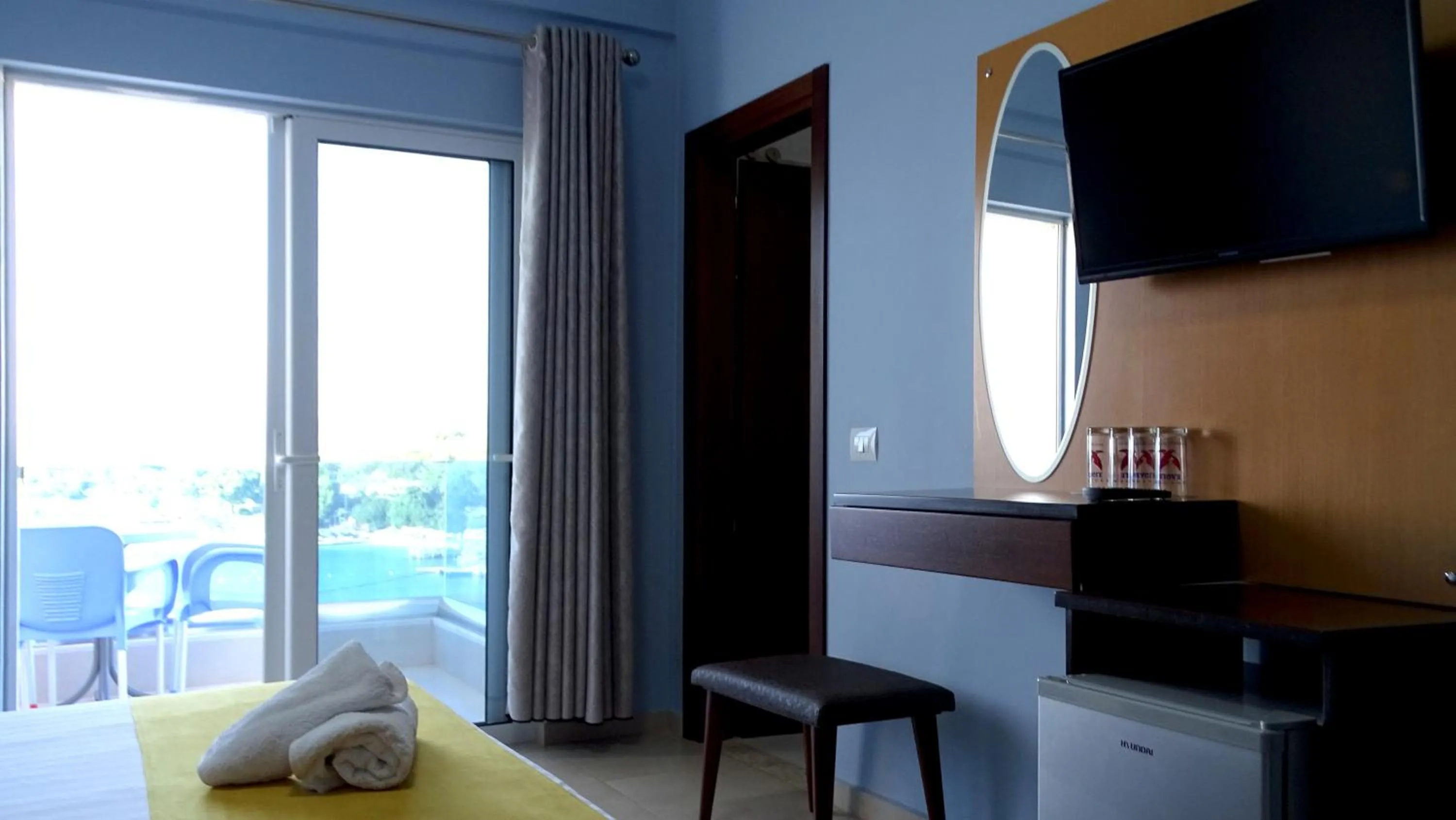 TV and multimedia, Bed in Hotel De Luna