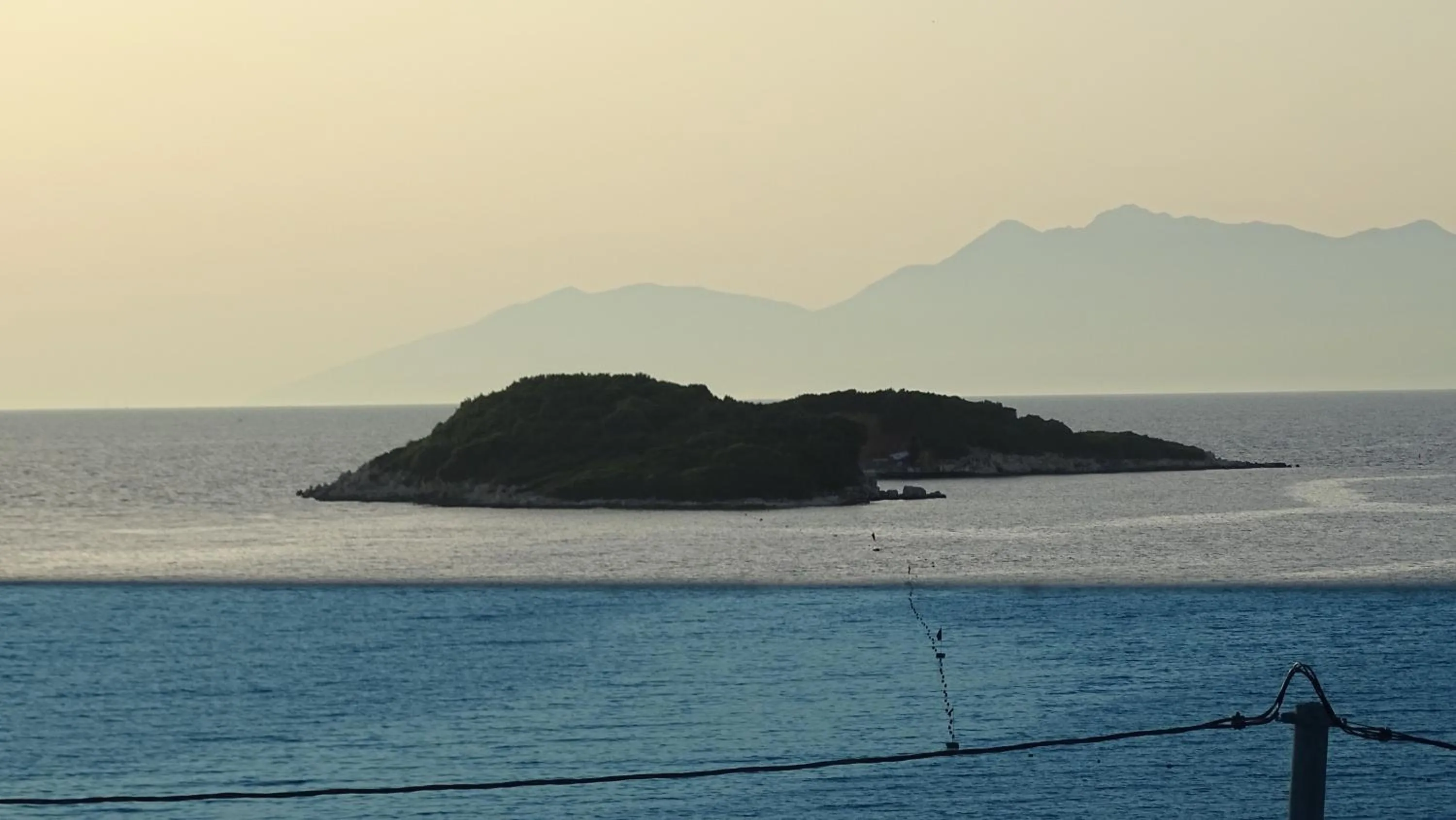 Sea view in Hotel De Luna