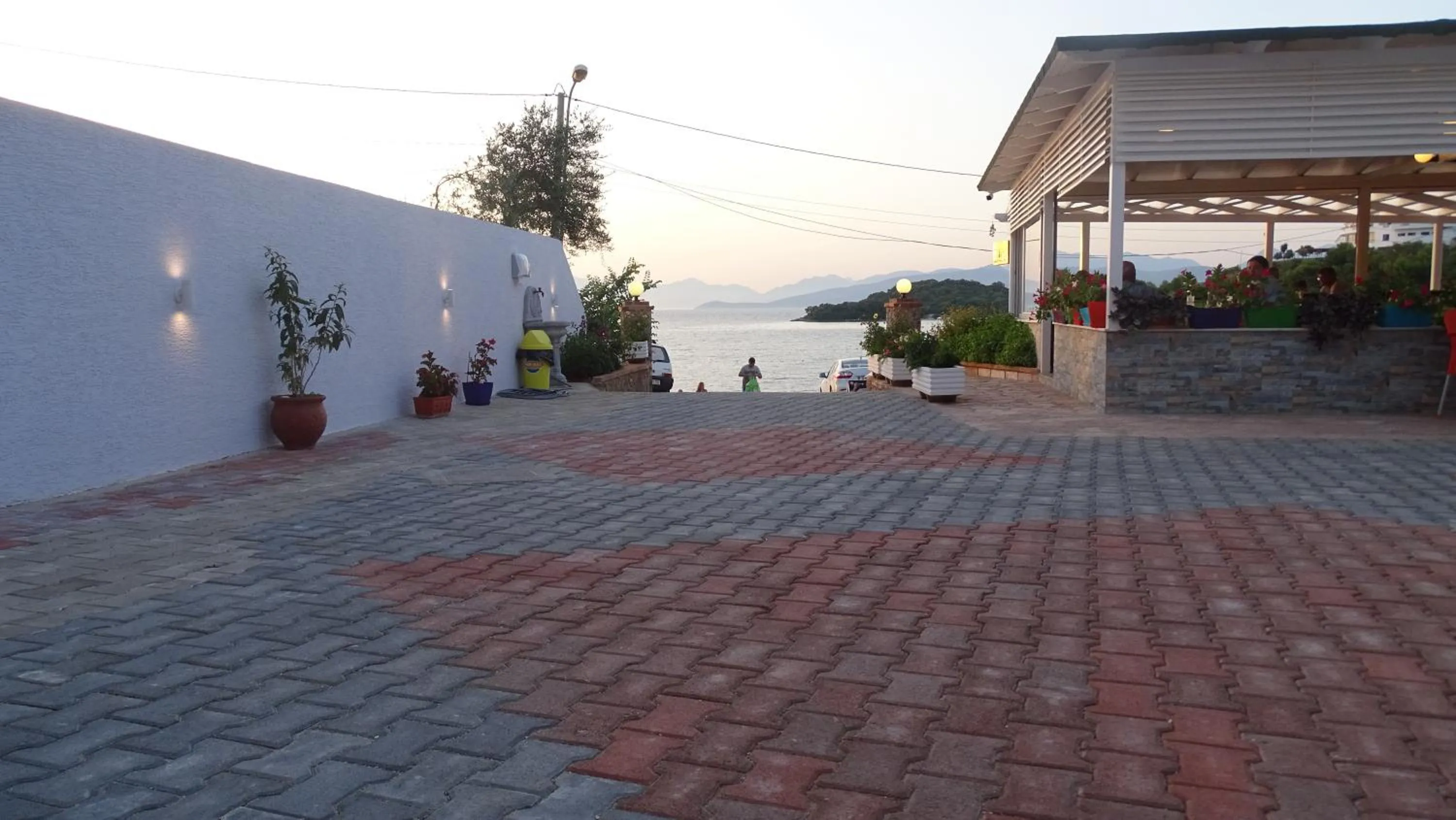 Property building in Hotel De Luna