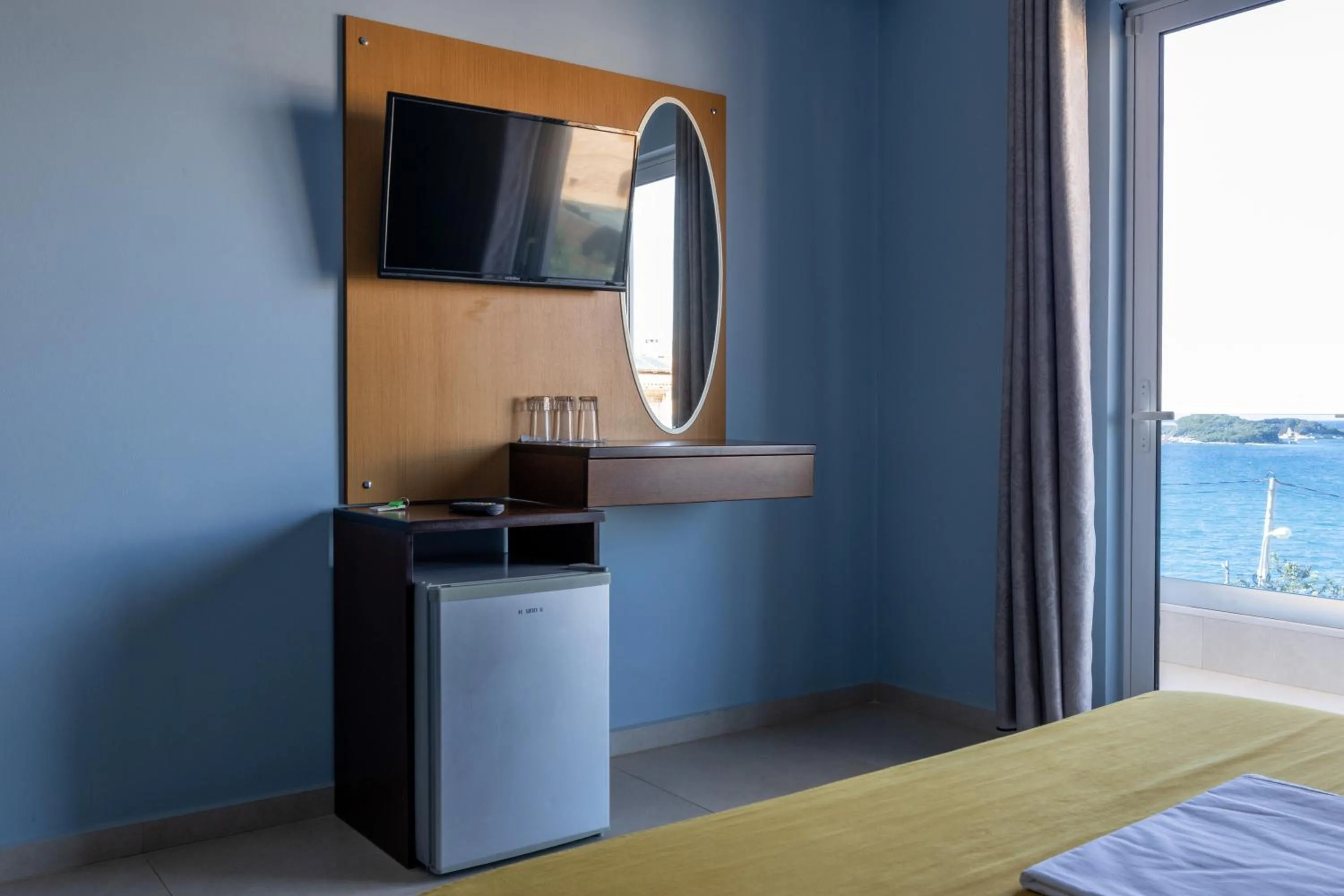 TV and multimedia in Hotel De Luna