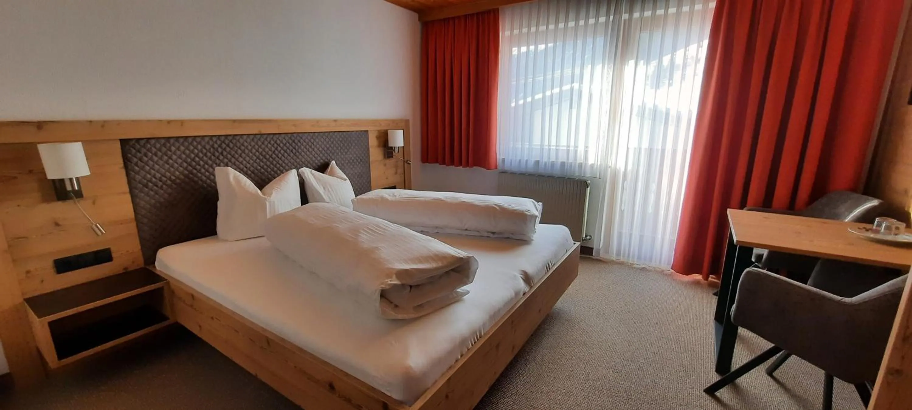 Photo of the whole room, Bed in Hotel Gsallbach