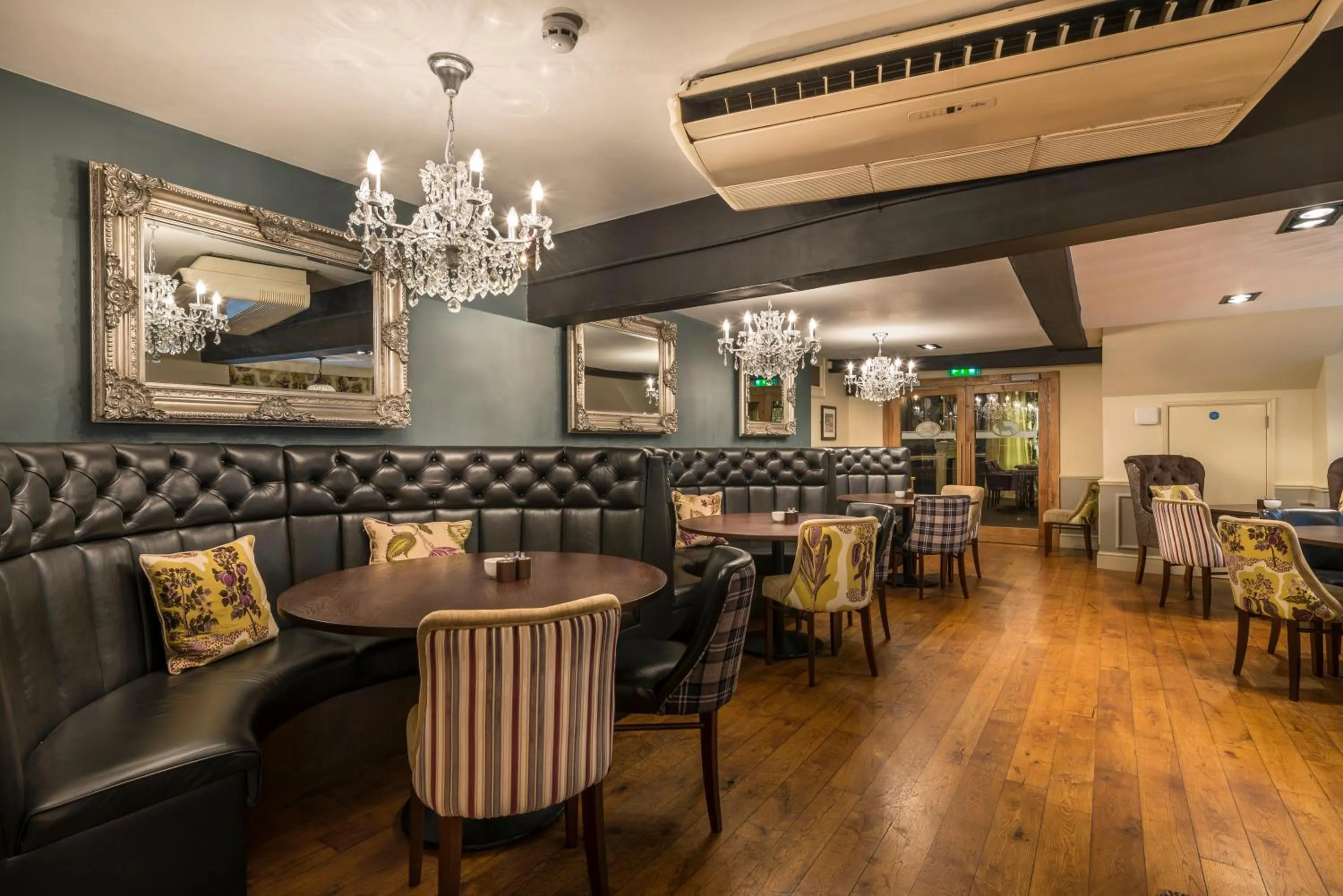 Restaurant/places to eat in The Golden Lion Hotel, St Ives, Cambridgeshire - The Coaching Inn Group